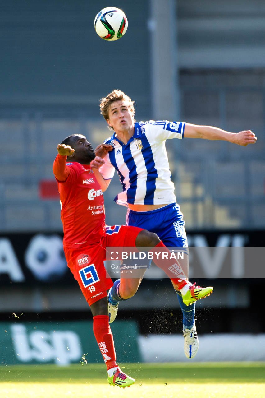 Åtvidabergs John Owoeri i nickduell med IFK Göteborgs
