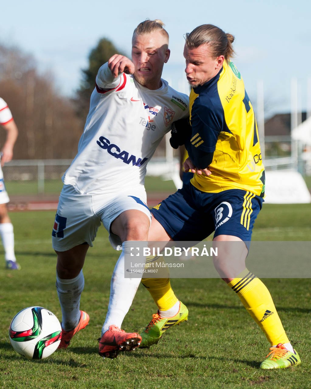 Assyriskas Jens Jacobsson i matchen i Superettan mellan