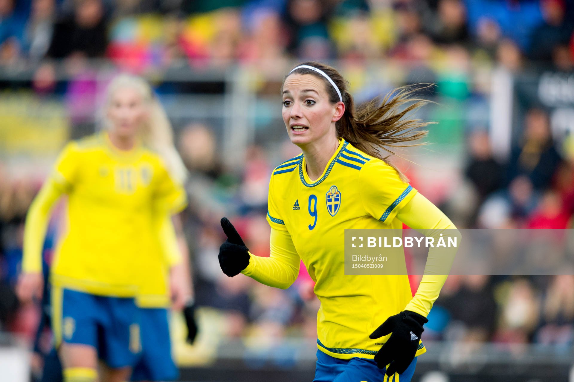 Sveriges Kosovare Asllani