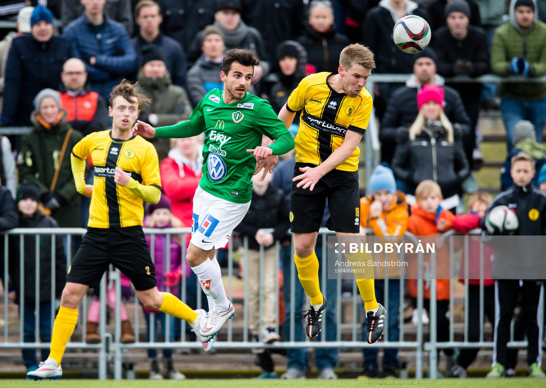 Jönköpings Södras Liridon Silka i kamp med IK Frej Täbys Joakim Runnemo under fotbollsmatchen i Superettan mellan IK Frej och Jönköpings Södra 6 April 2015 i Stockholm. 