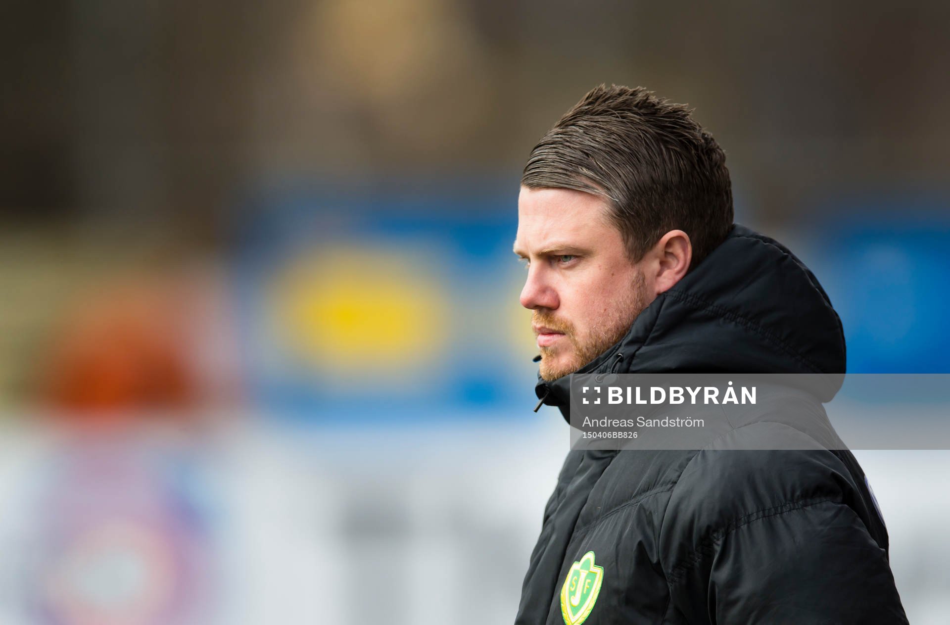 Jönköpings Södras tränare Jimmy Thelin under fotbollsmatchen i Superettan mellan IK Frej och Jönköpings Södra 6 April 2015 i Stockholm.