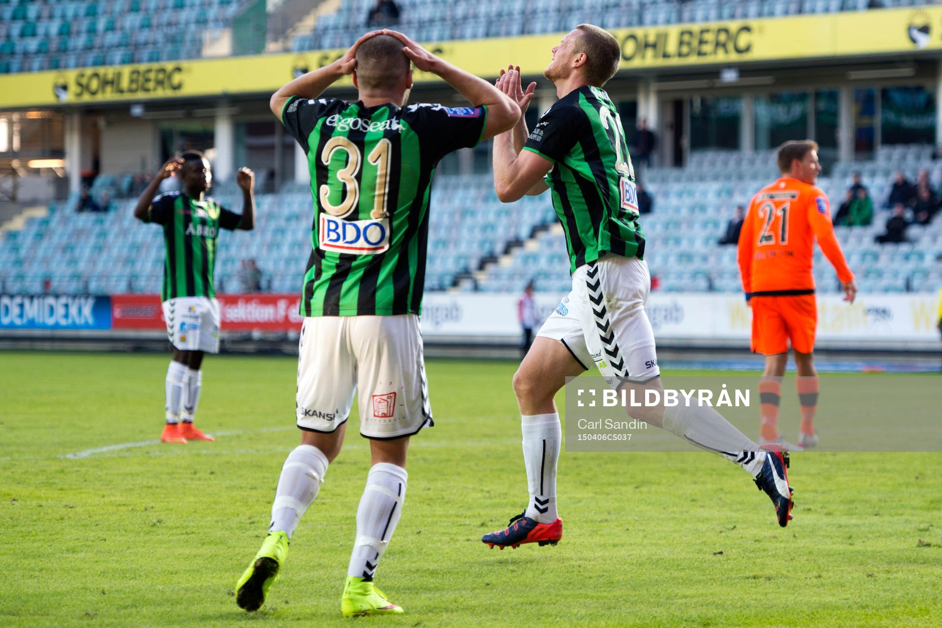 Gais Shkelqim Krasniqi och Johan Lundgren deppar