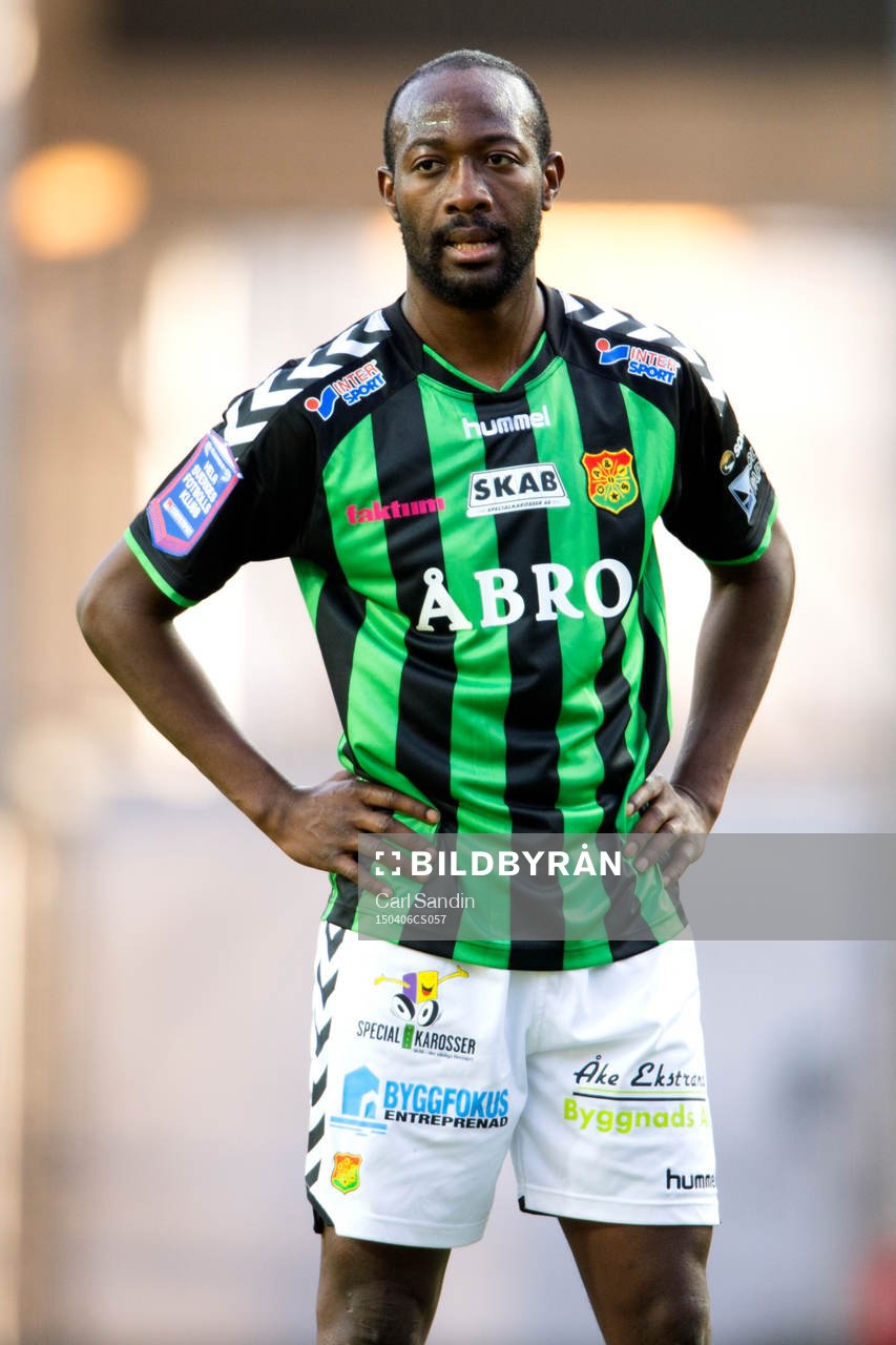 Gais Reuben Ayarna under en fotbollsmatch i Superettan mellan Gais och Varberg den 6 april 2015 i Göteborg.