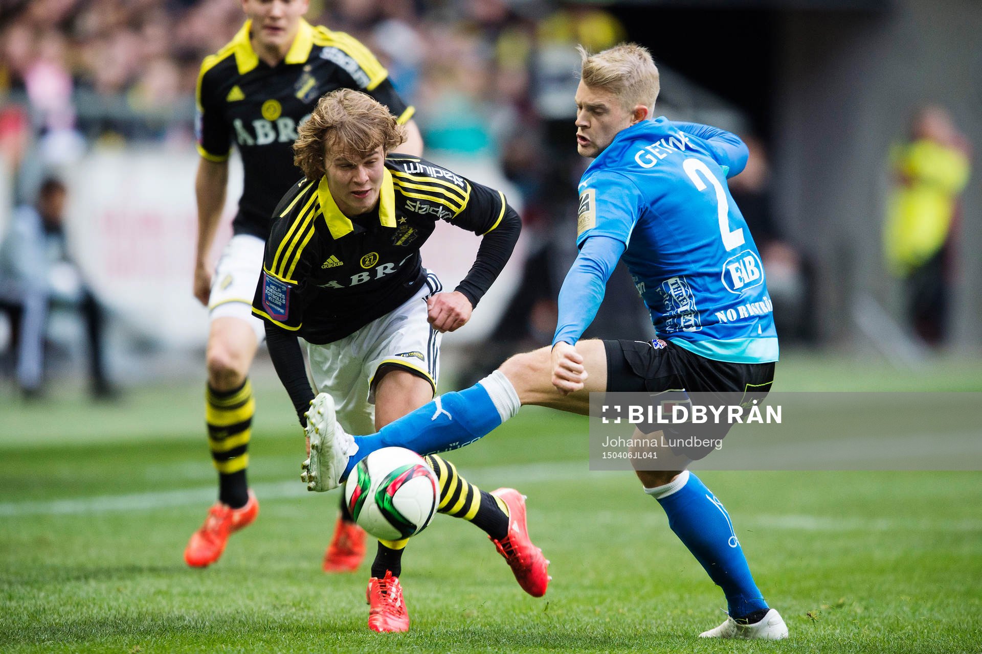 s Sam Lundholm och Halmstads Viktor Ljung
