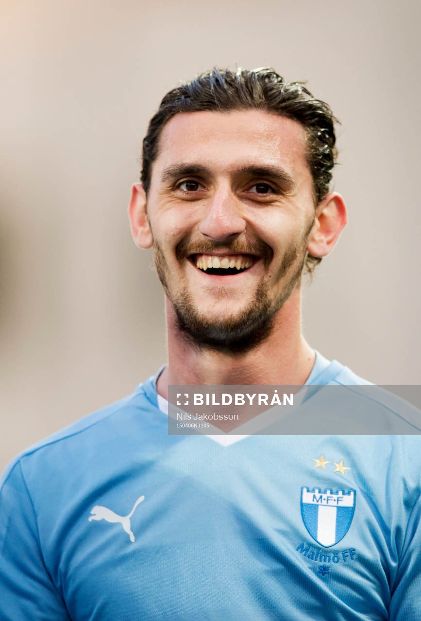 Malmö FFs Agon Mehmeti under fotbollsmatchen i Allsvenskan mellan GIF Sundsvall och Malmö FF den 6 april 2015 i Sundsvall.