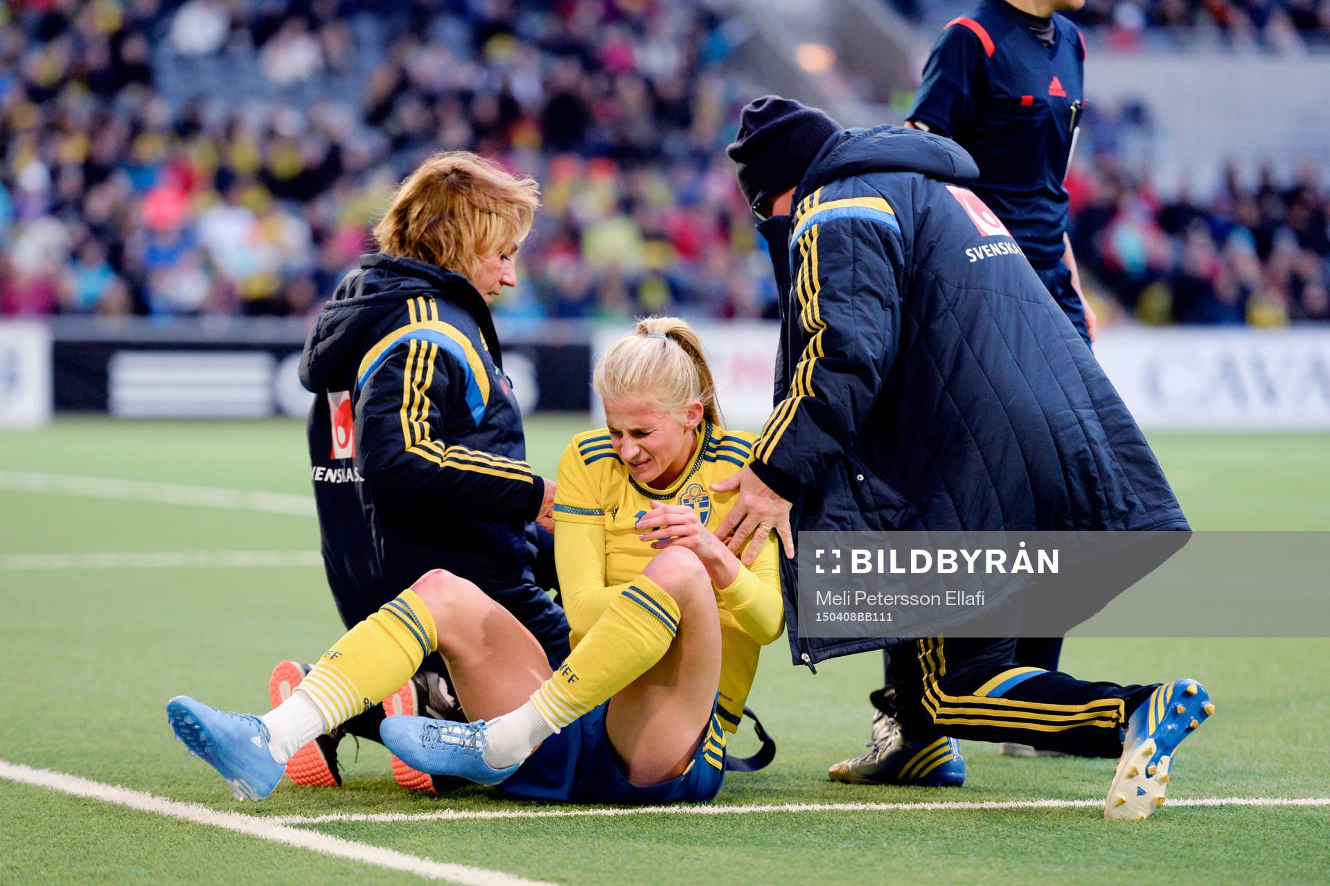 Sveriges Sofia Jakobsson har gjort illa armbågen