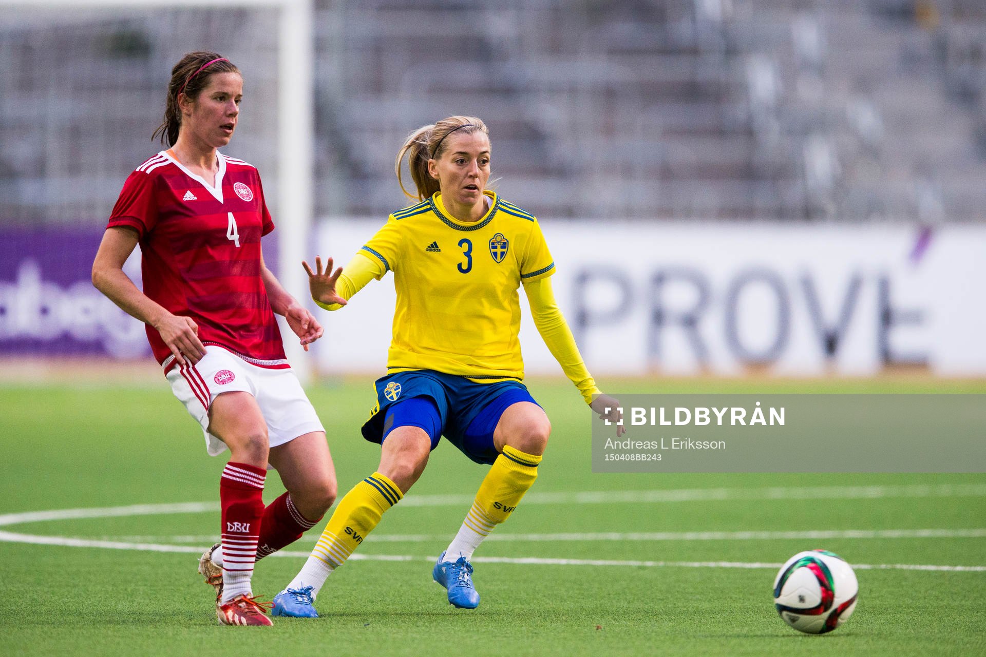 Danmarks Sofie Junge Pedersen och Sveriges Linda Sembrant