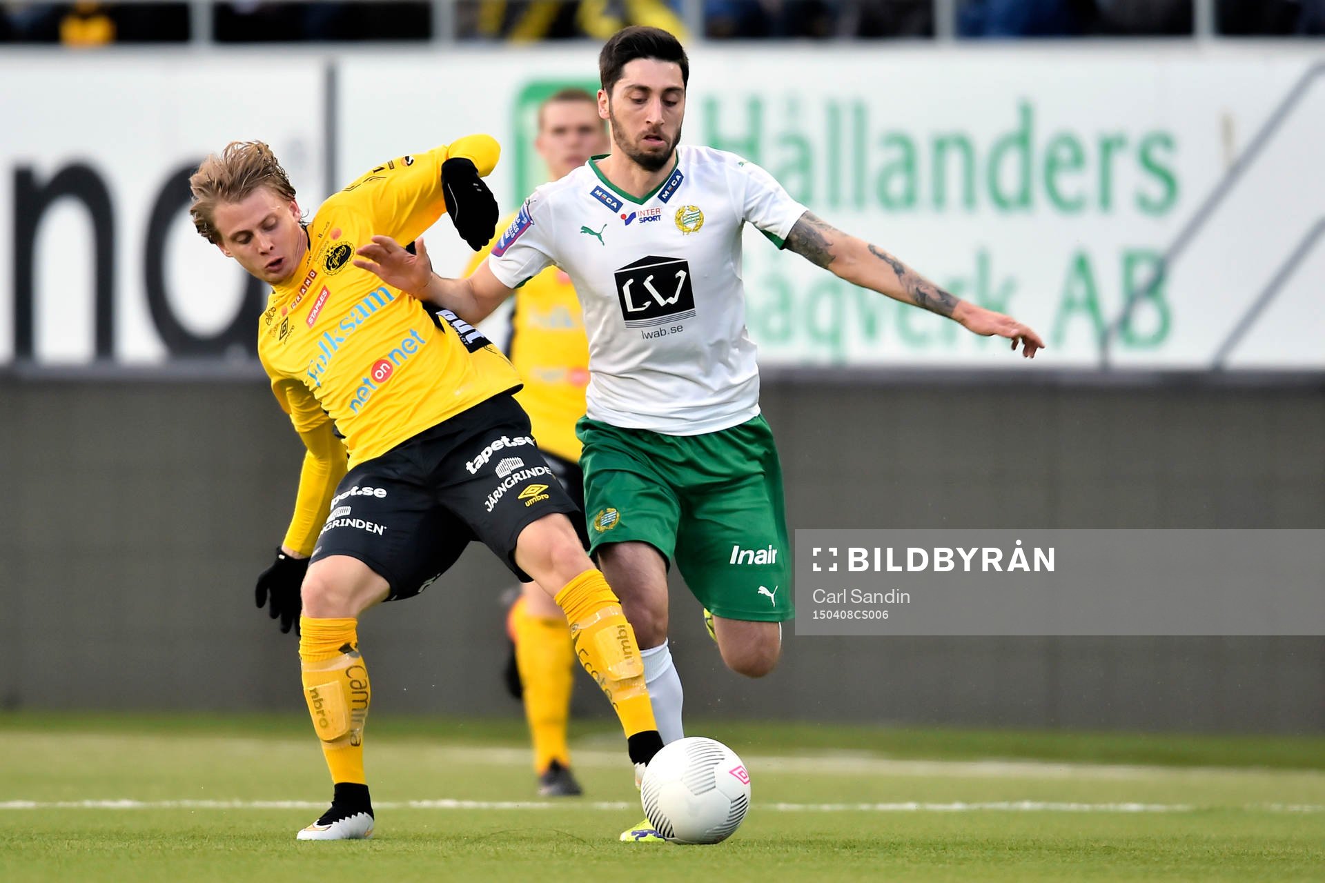 Elfsborgs Simon Hedlund och Hammarbys Nahir Besara