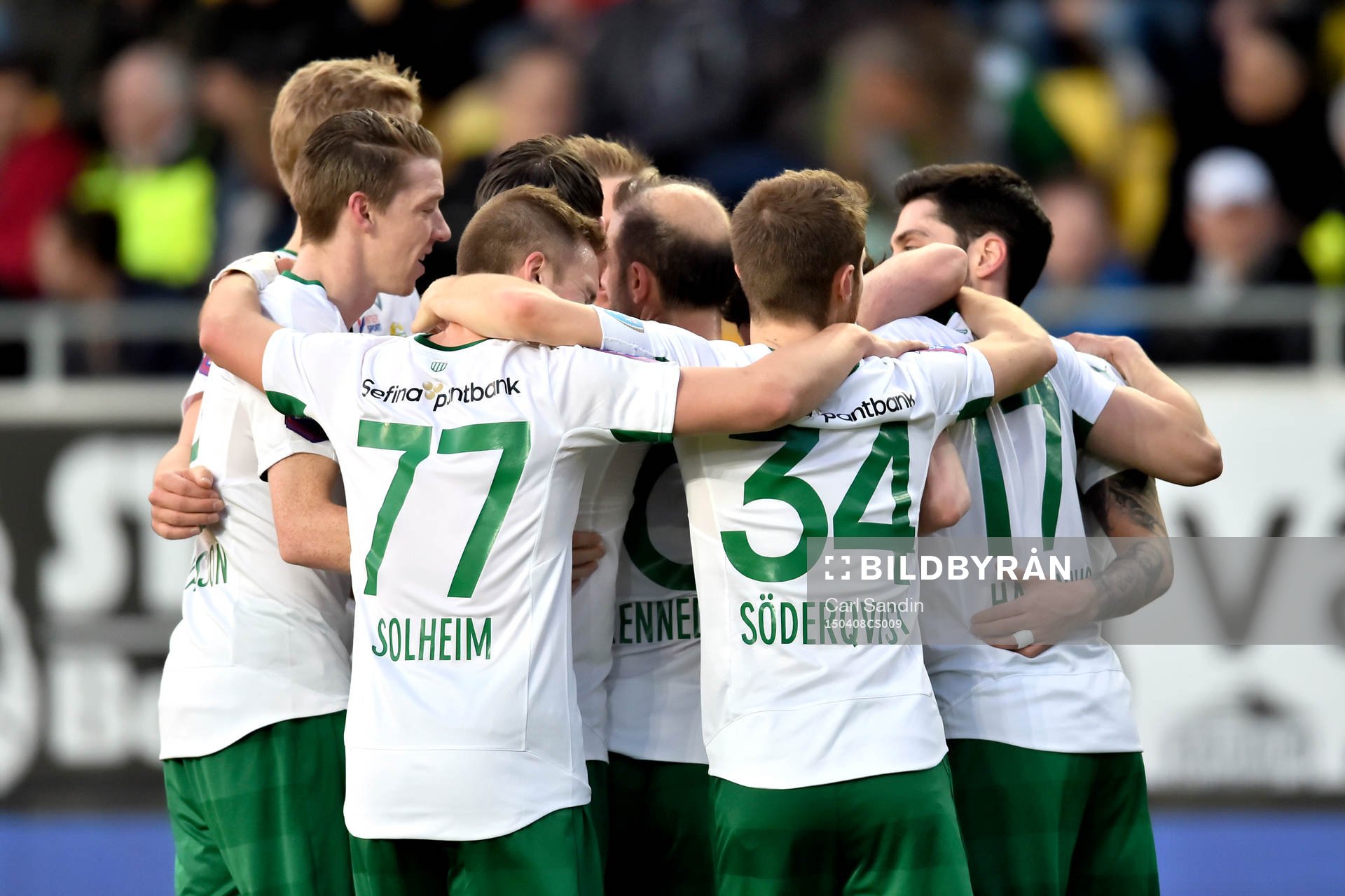 Hammarbys Linus Hallenius jublar