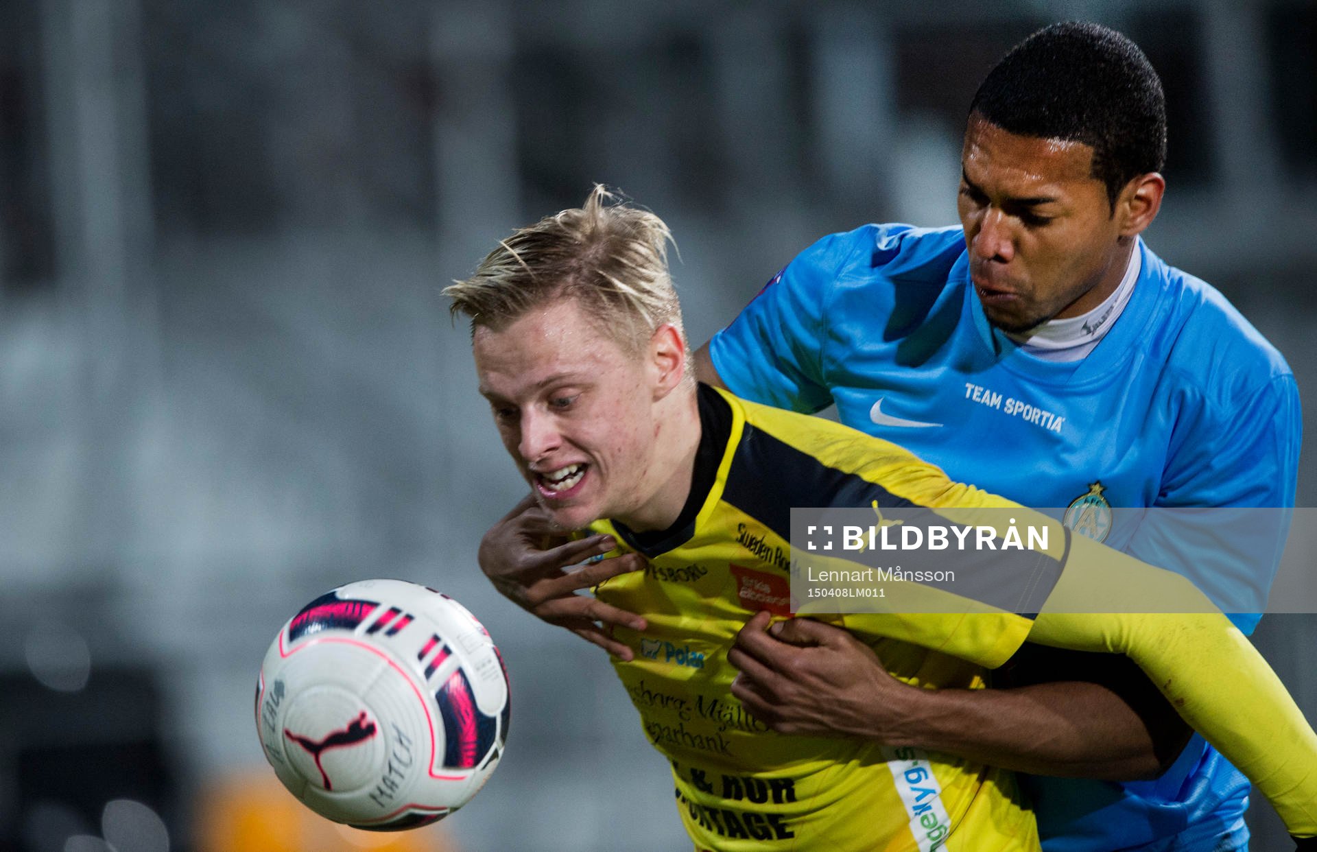 Mjällbys Mattias Håkansson  i matchen i Superettan mellan