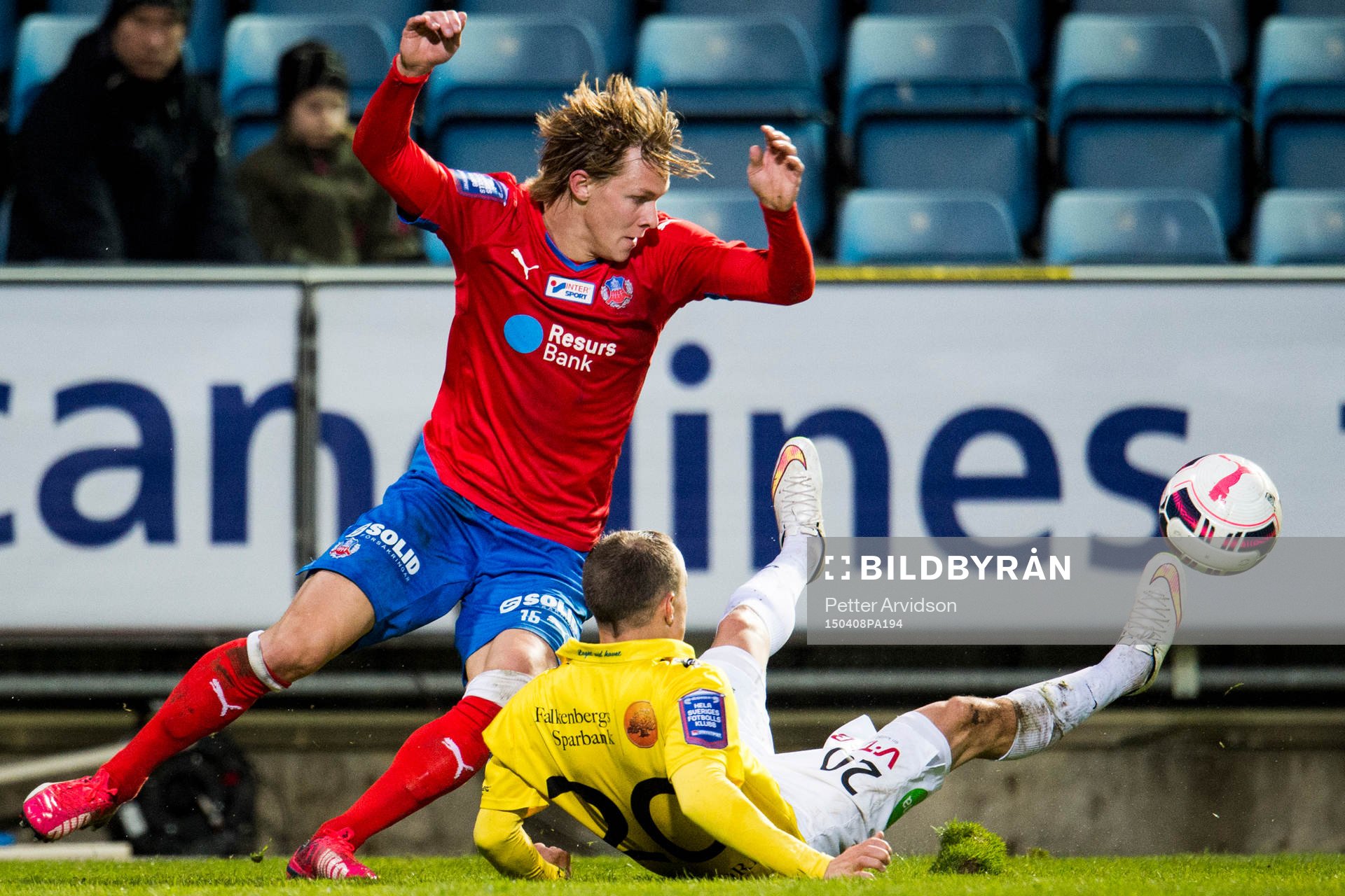 Helsingborgs Emil Krafth och Falkenbergs Carl Wede