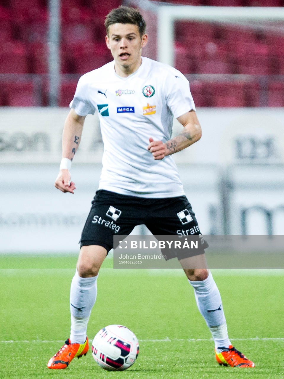 Örebros Eidur Aron Sigurbjörnsson