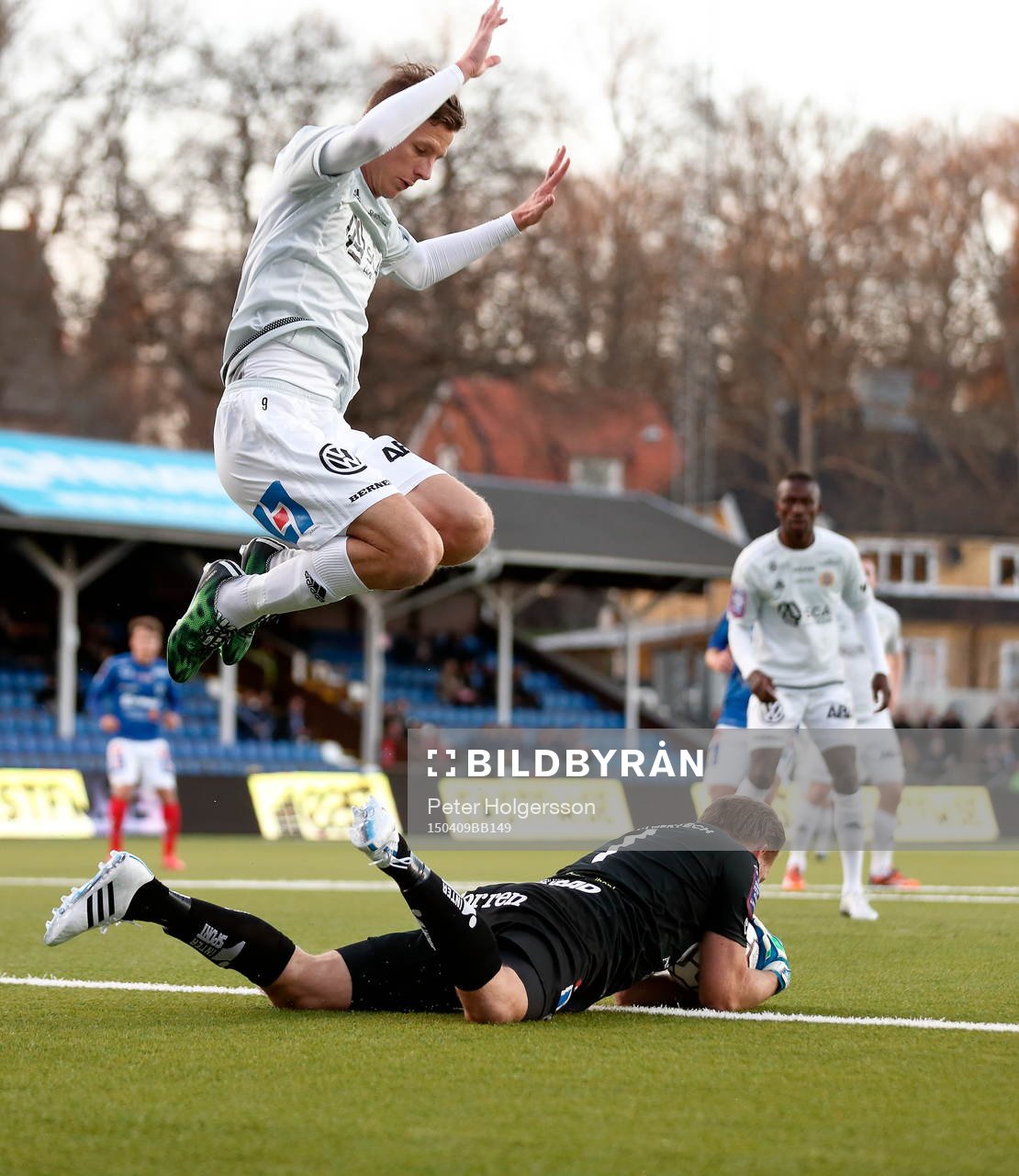 Räddning av Åtvidabergs målvakt Henrik Gustavsson