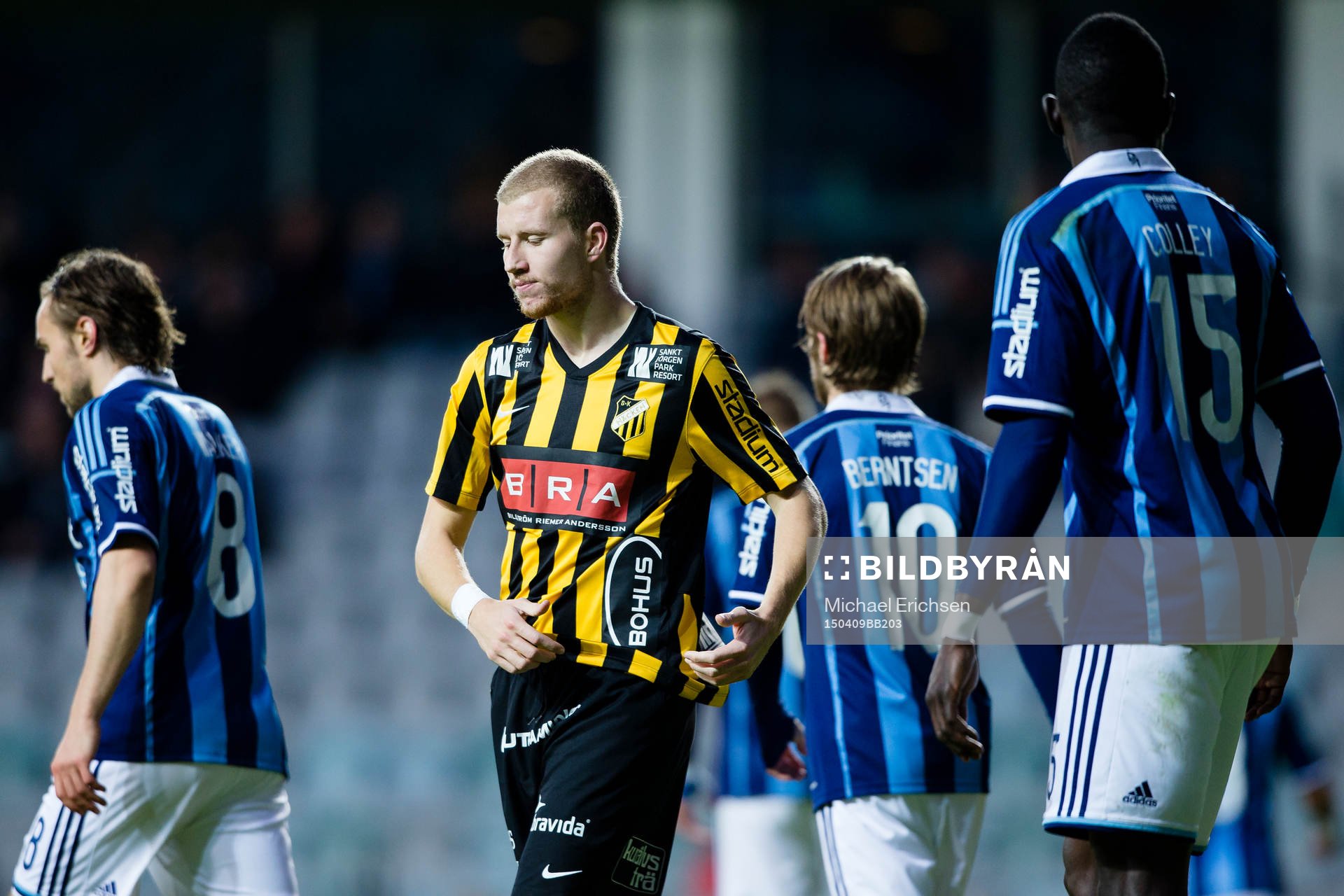 Häckens Simon Gustafson deppar