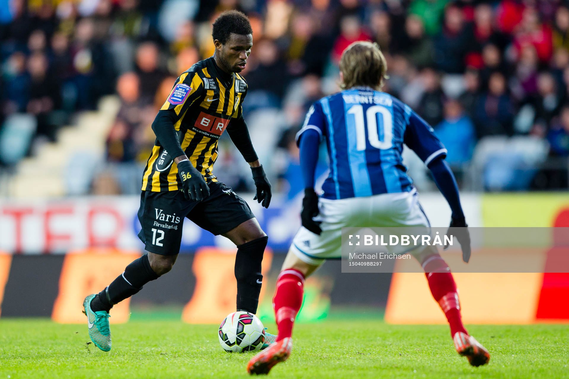 Häckens Mohammed Abubakari mot Djurgårdens Daniel Berntsen