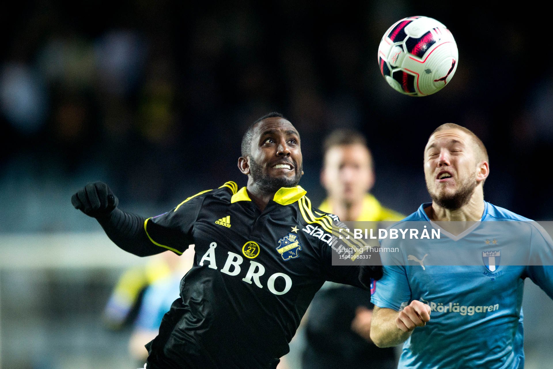 s Henok Goitom och Malmö FFs Anton Tinnerholm
