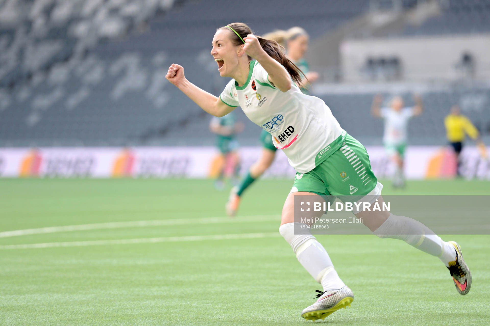 Hammarbys Elina Johansson jublar