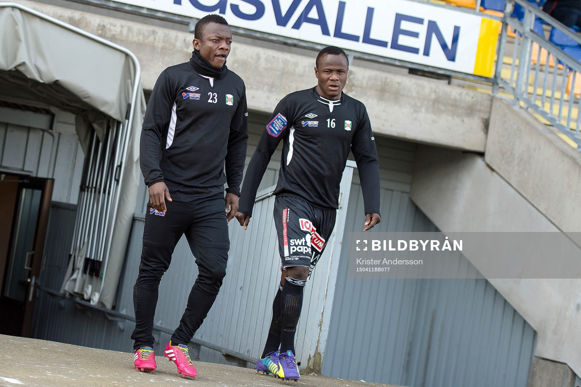 Varbergs Thomas Boakye (v) och Nsima Peter (h)