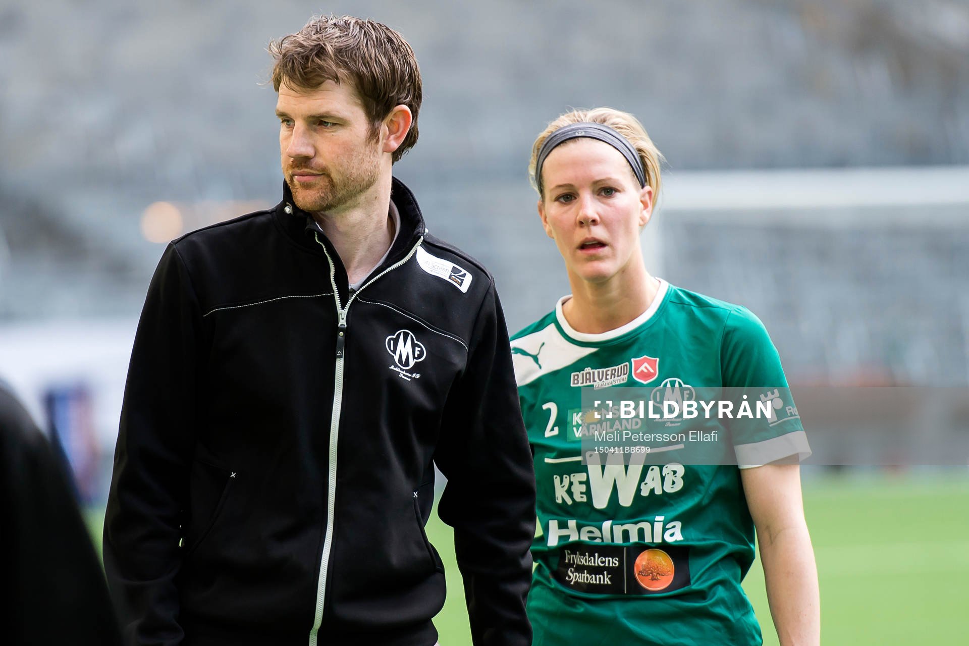 Mallbackens tränare David Kjellin och Tessa Gavilsky deppar