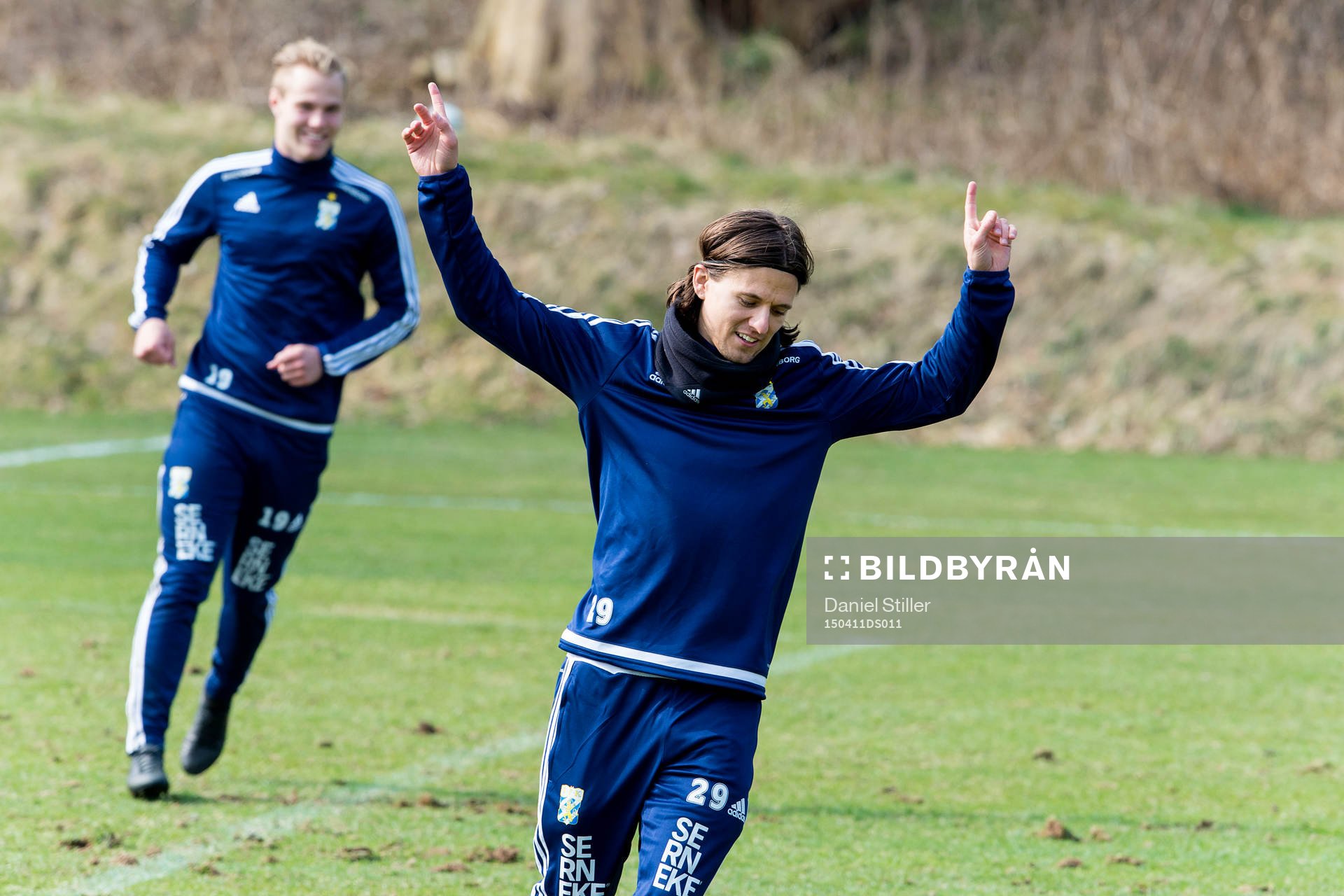 Lasse Vibe jublar