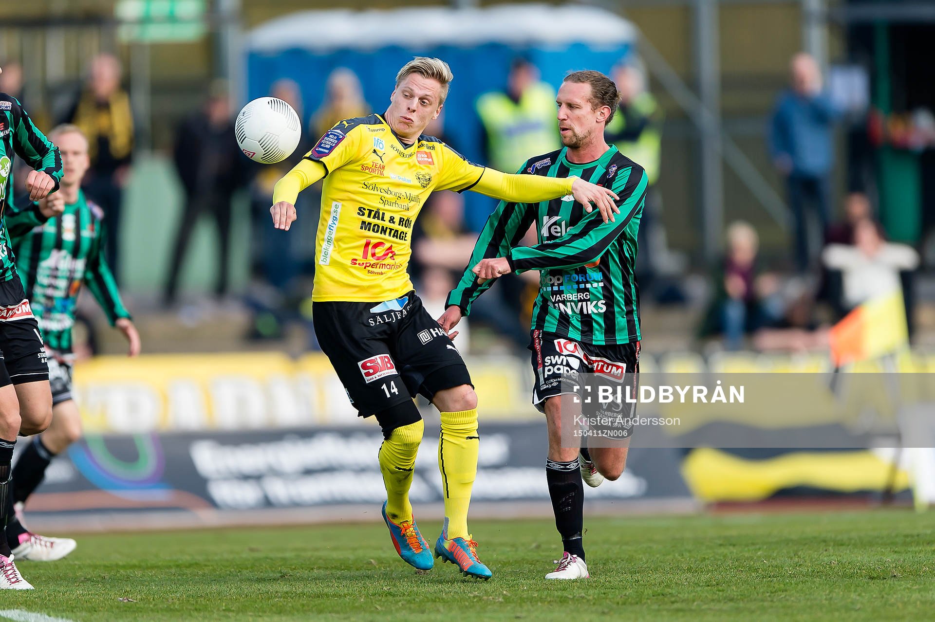 Mjällbys Mattias Håkansson och Varbergs Thommie Persson