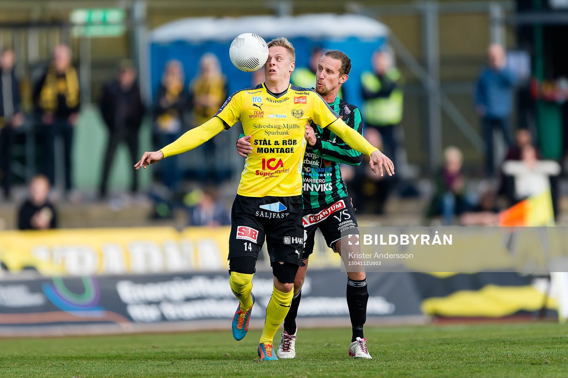 Mjällbys Mattias Håkansson och Varbergs Thommie Persson