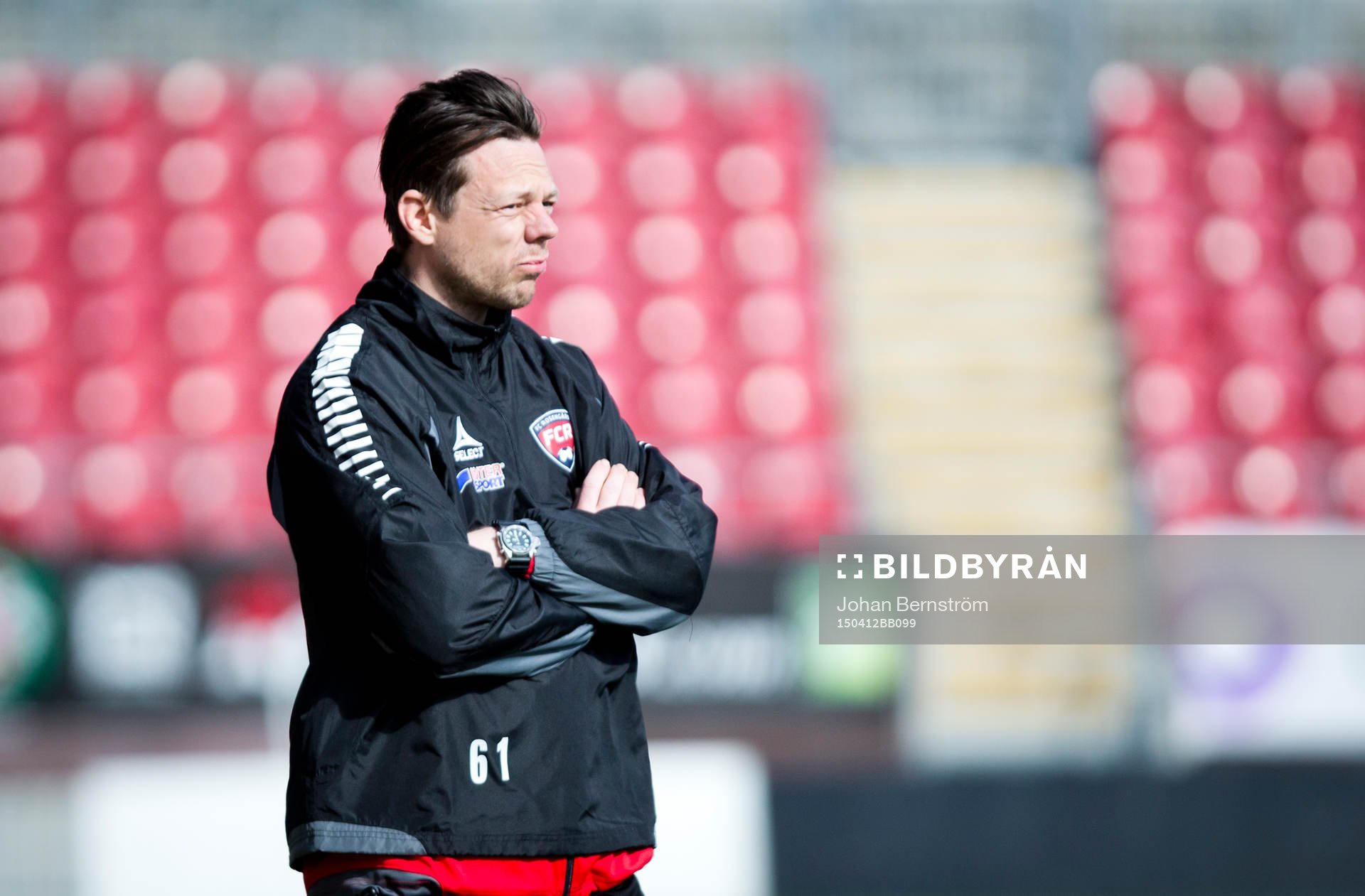 Rosengårds tränare Markus Tilly under fotbollsmatchen i Damallsvenskan mellan KIF Örebro DFF och FC Rosengård den 12 april 2015 i Örebro.