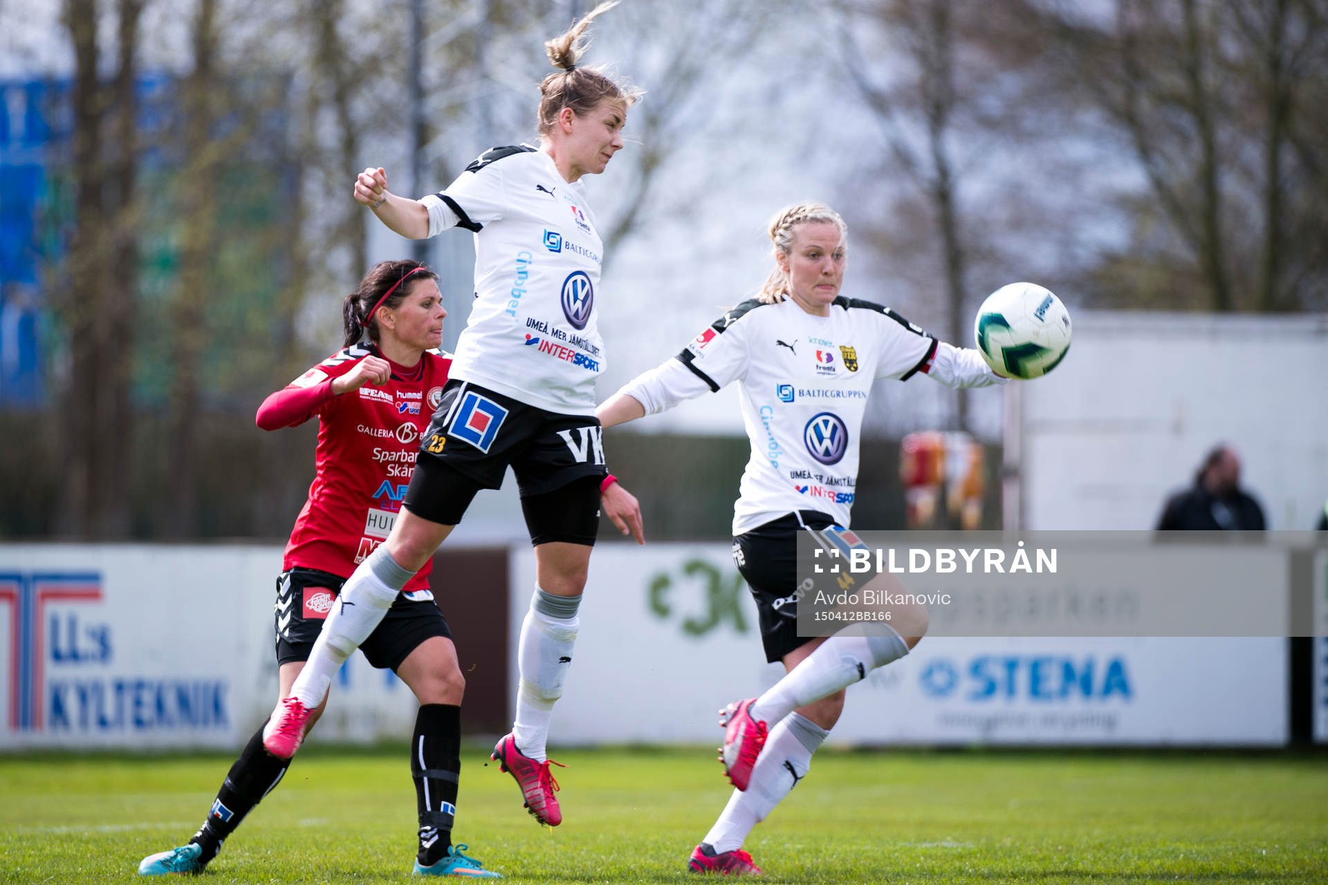 Umeås Ema Åberg Zingmark och Lisa Lantz