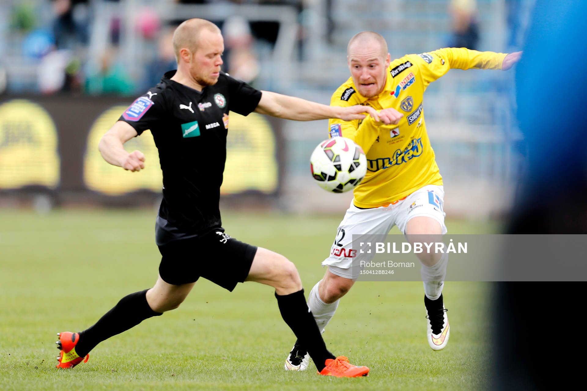 Örebros Daniel Björnqvist och Falkenbergs Rasmus Sjöstedt