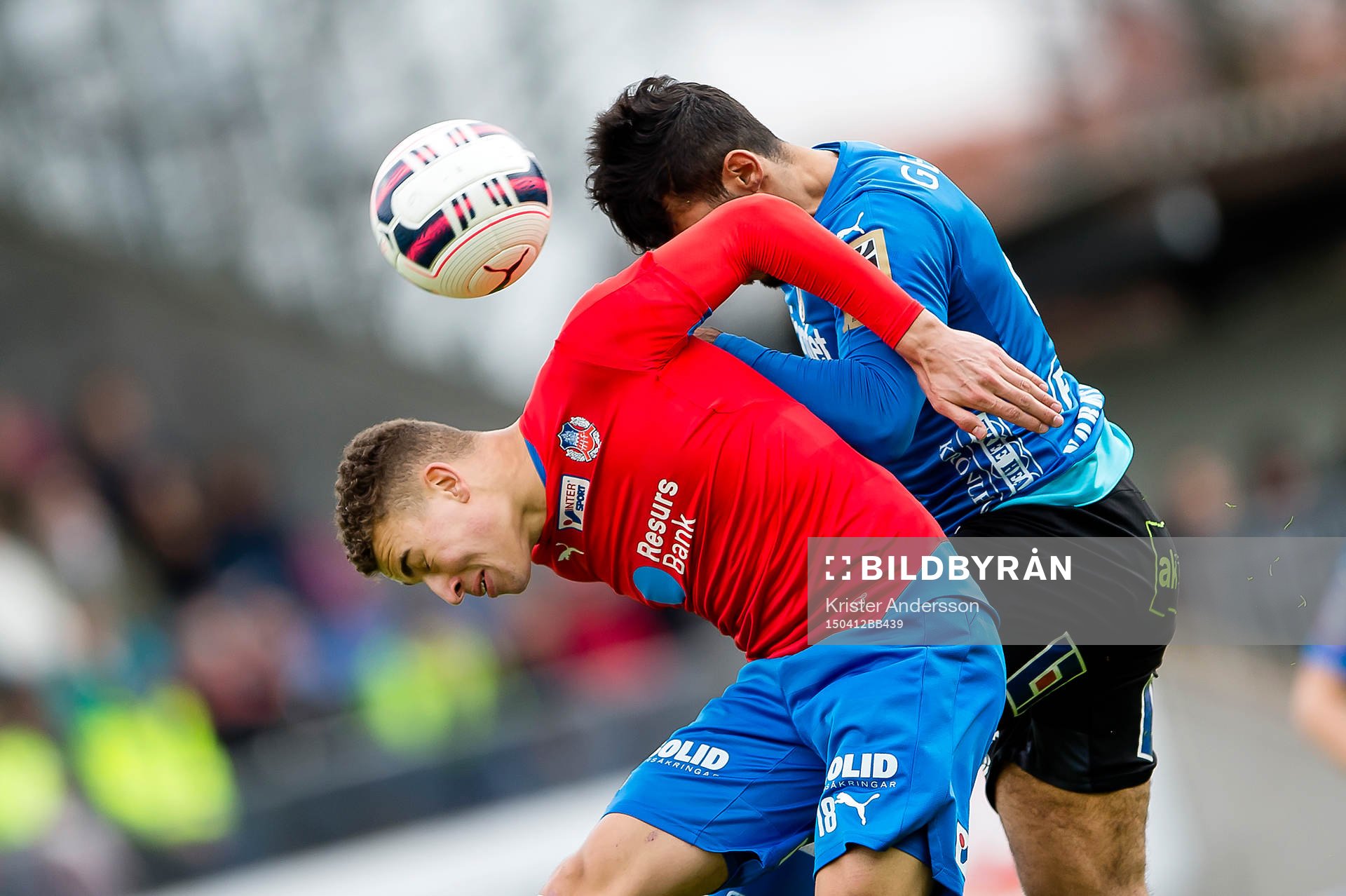 Helsingborgs Jordan Larsson och Halmstads Mohammed Ali Khan