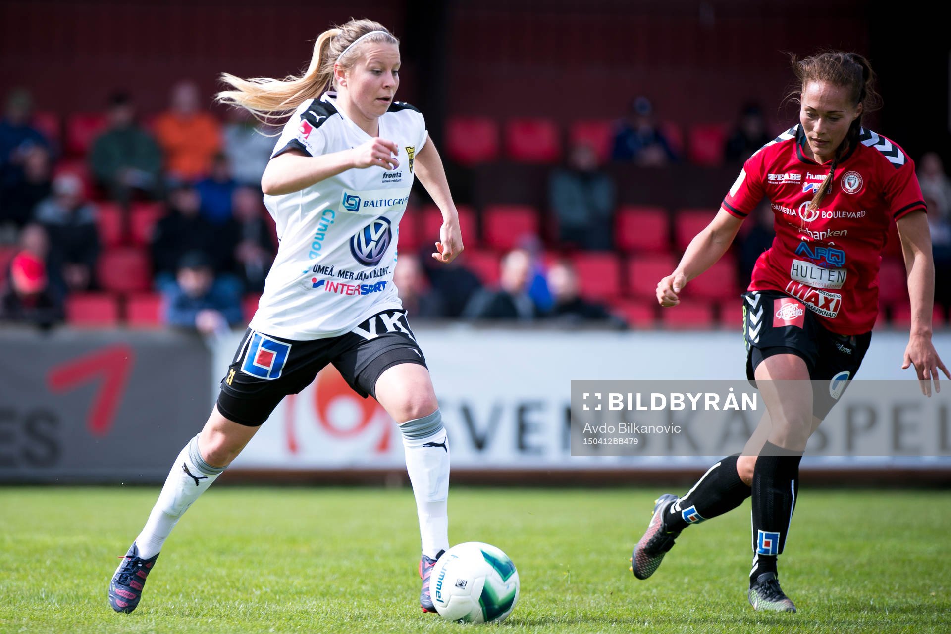 Umeås Emmi Alanen under fotbollsmatchen i Damallsvenskan mellan Kristianstad DFF och Umeå IK FF den 12 april 2015 i Kristianstad