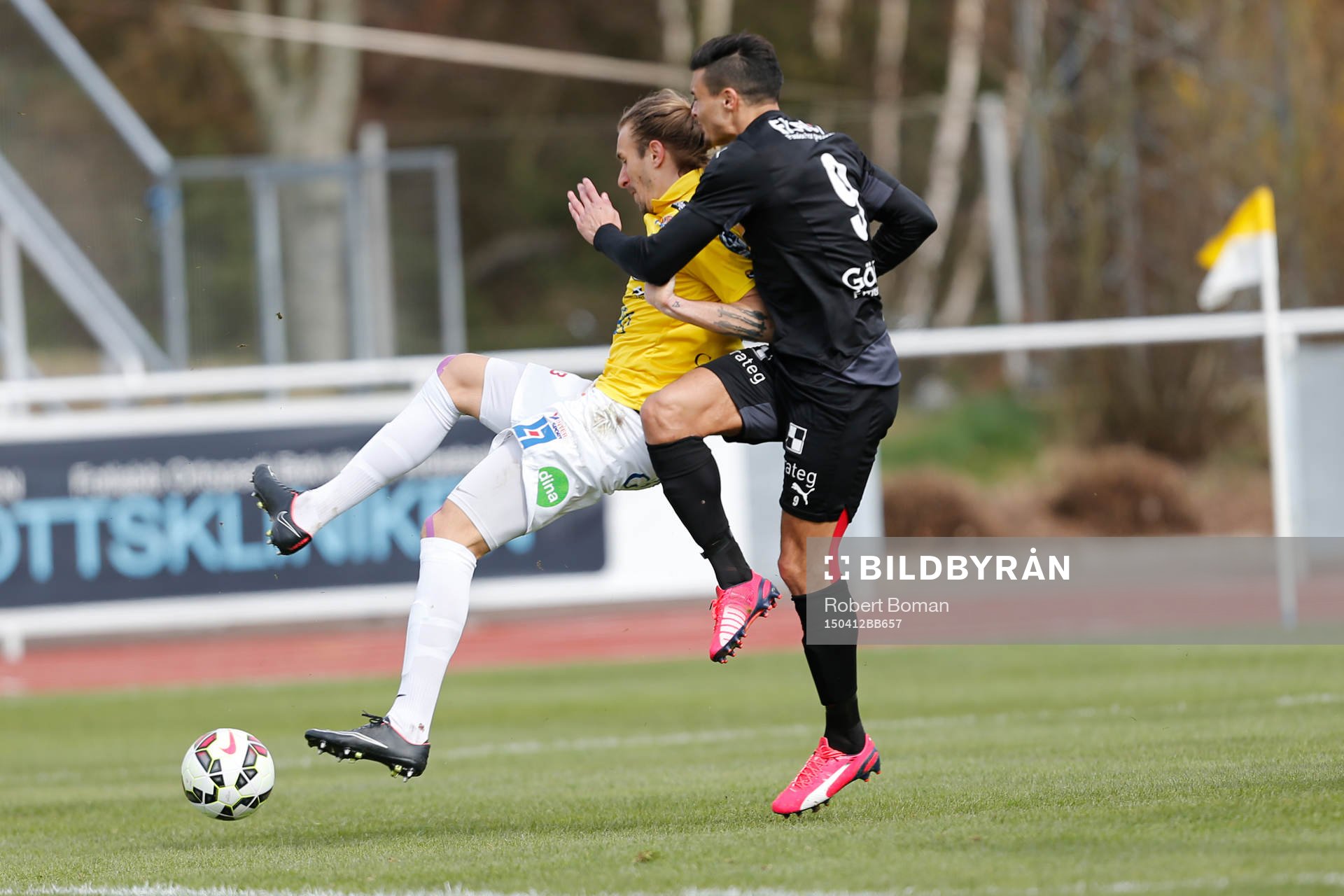 Falkenbergs Tobias Carlsson och Örebros Ahmed Yasin