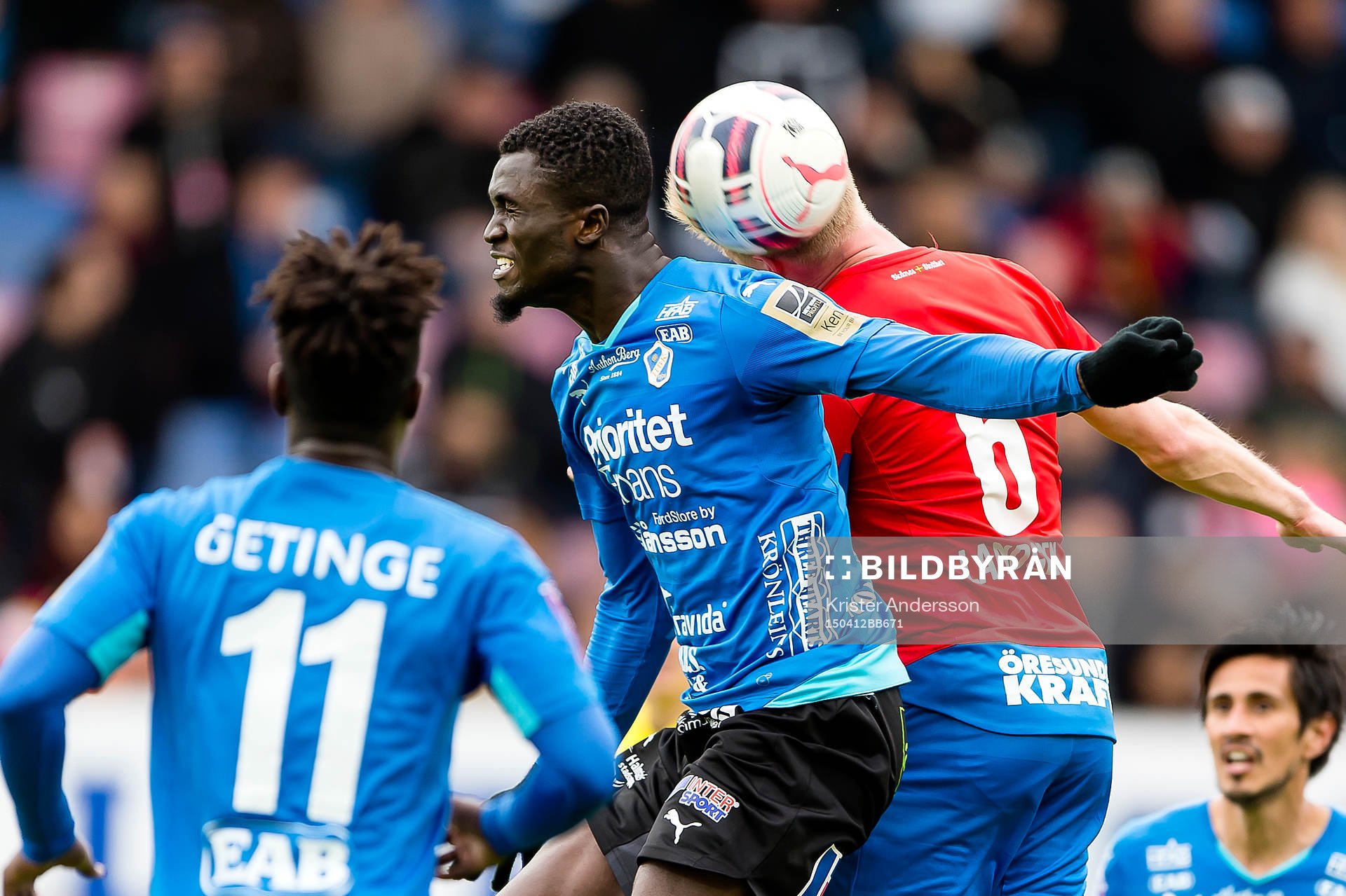 Halmstads Kwame Karikari och Helsingborgs Andreas Landgren