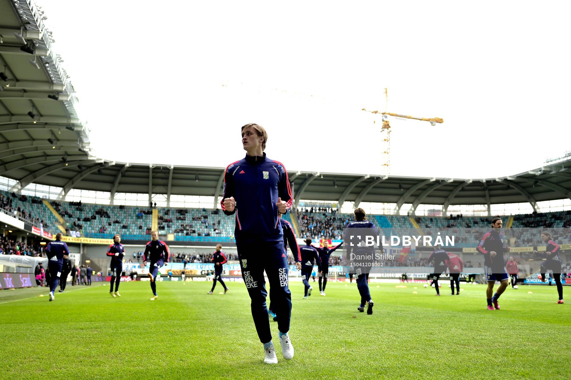 IFK Göteborgs Thomas Rogne värmer upp