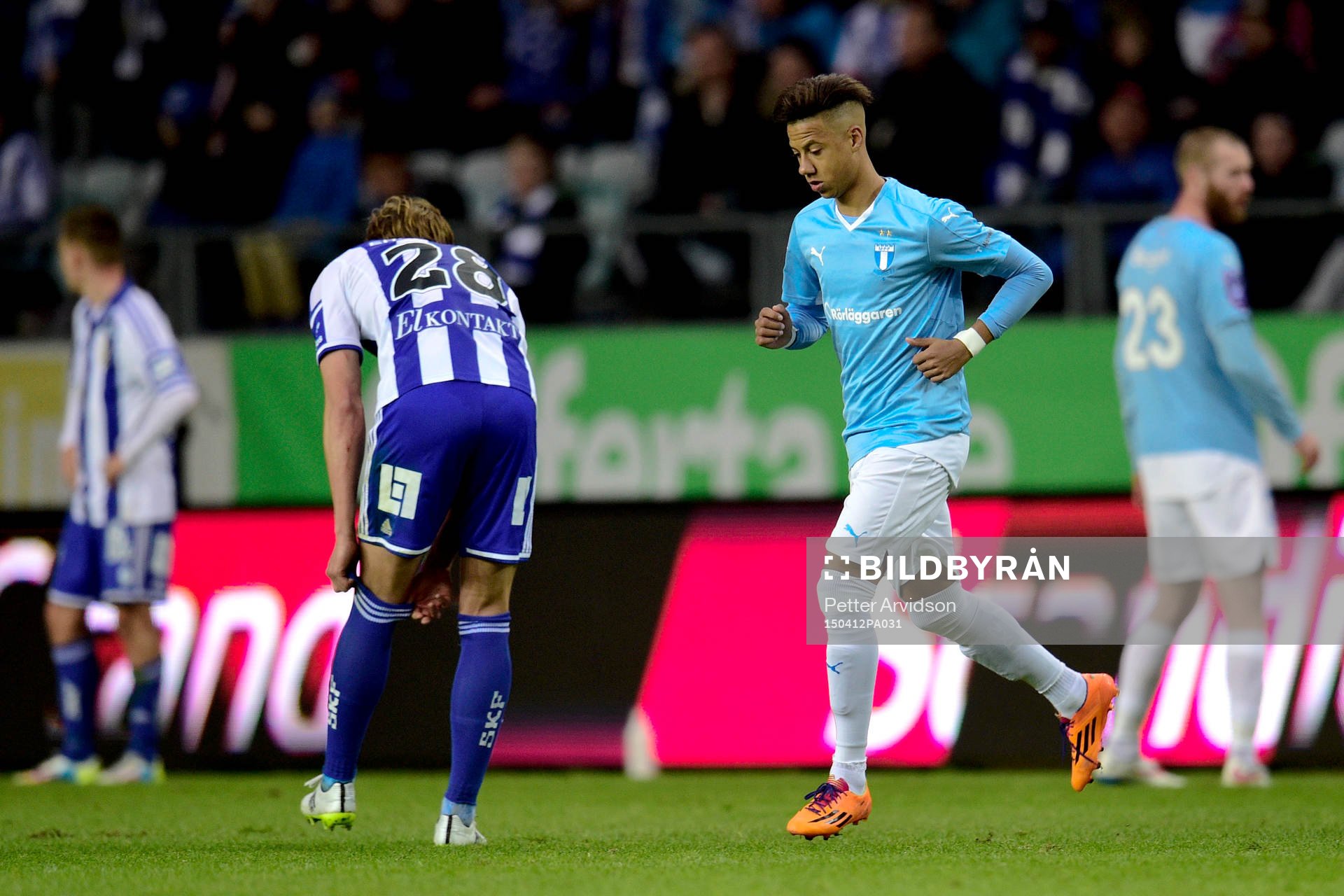 Malmö FFs Tobias Sana kommer in