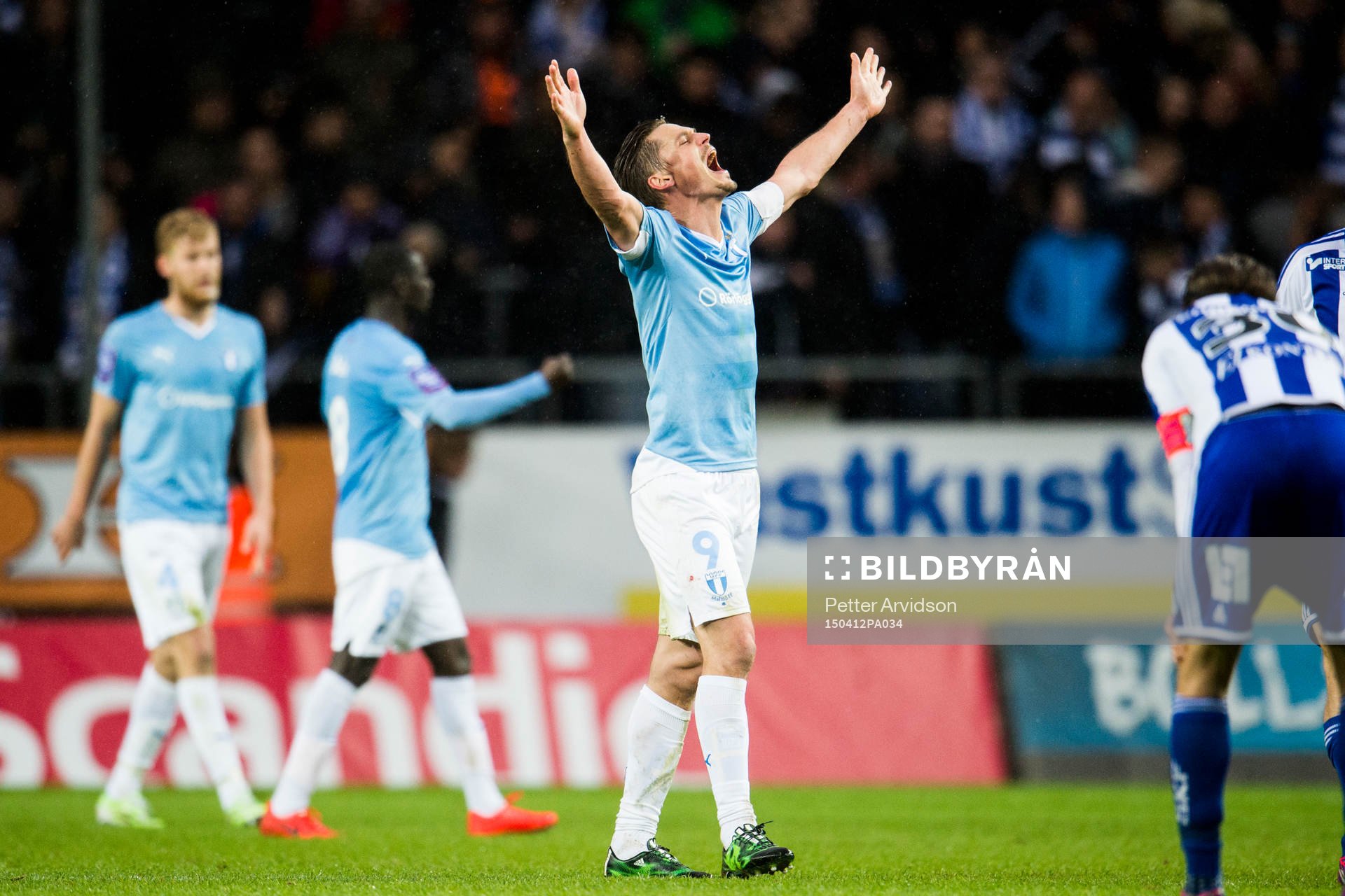 Malmö FFs Markus Rosenberg jublar vid slutsignal