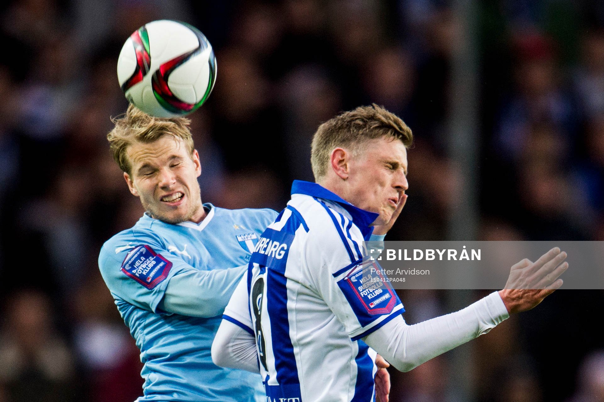 Malmö FFs Oscar Lewicki i nickduell med IFK Göteborgs