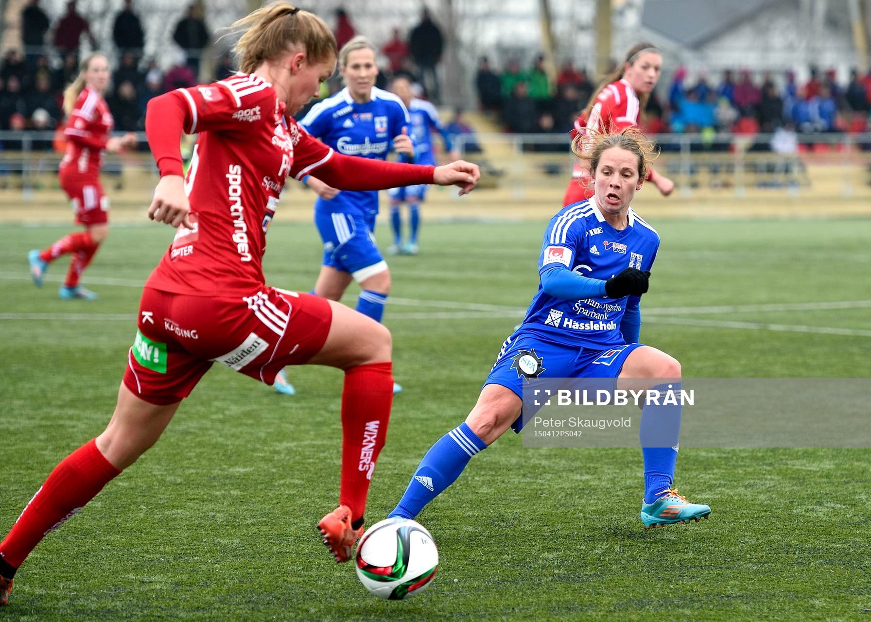 s Johanna Andersson jagar Piteå:s Nina Jakobsson