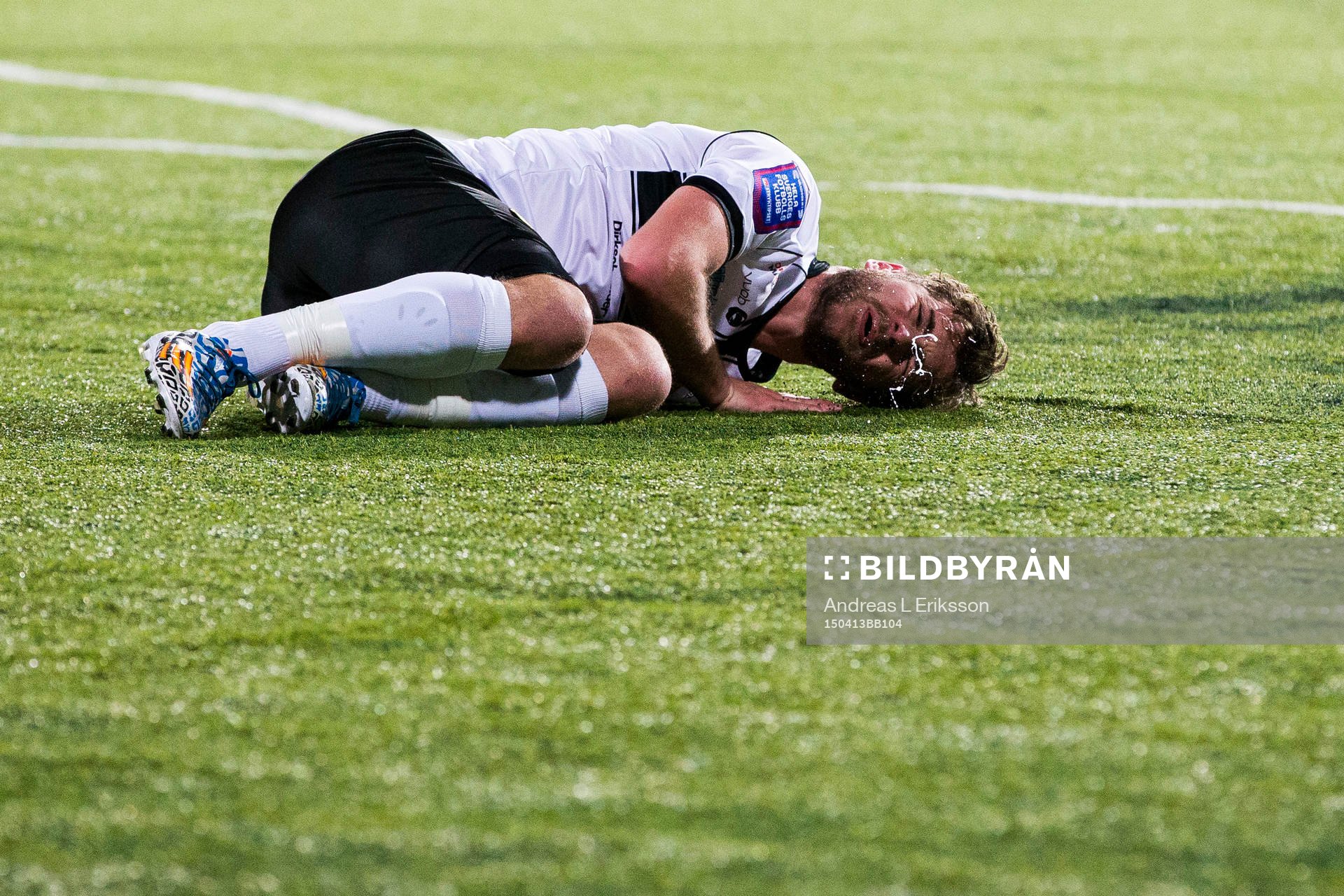 Frej Täbys Christophe Lallet grinar illa