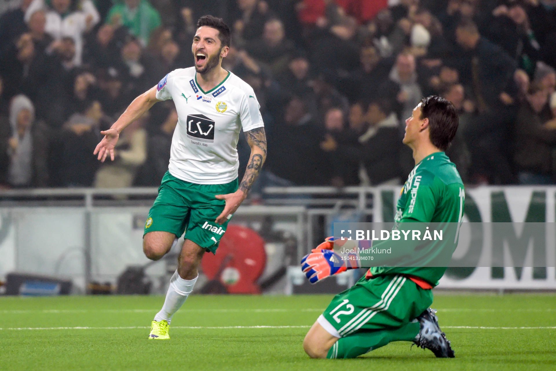 Hammarbys Nahir Besara jublar