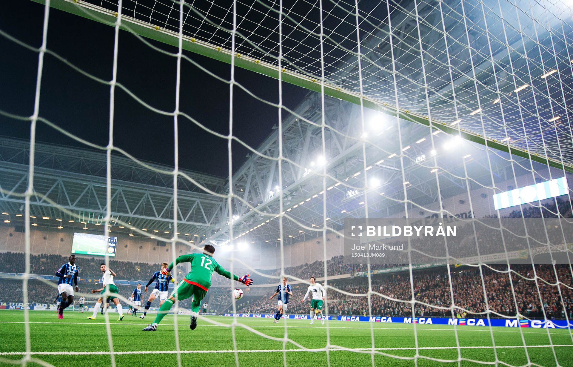 Hammarbys Nahir Besara klackar in 2-1 bakom Djurgårdens