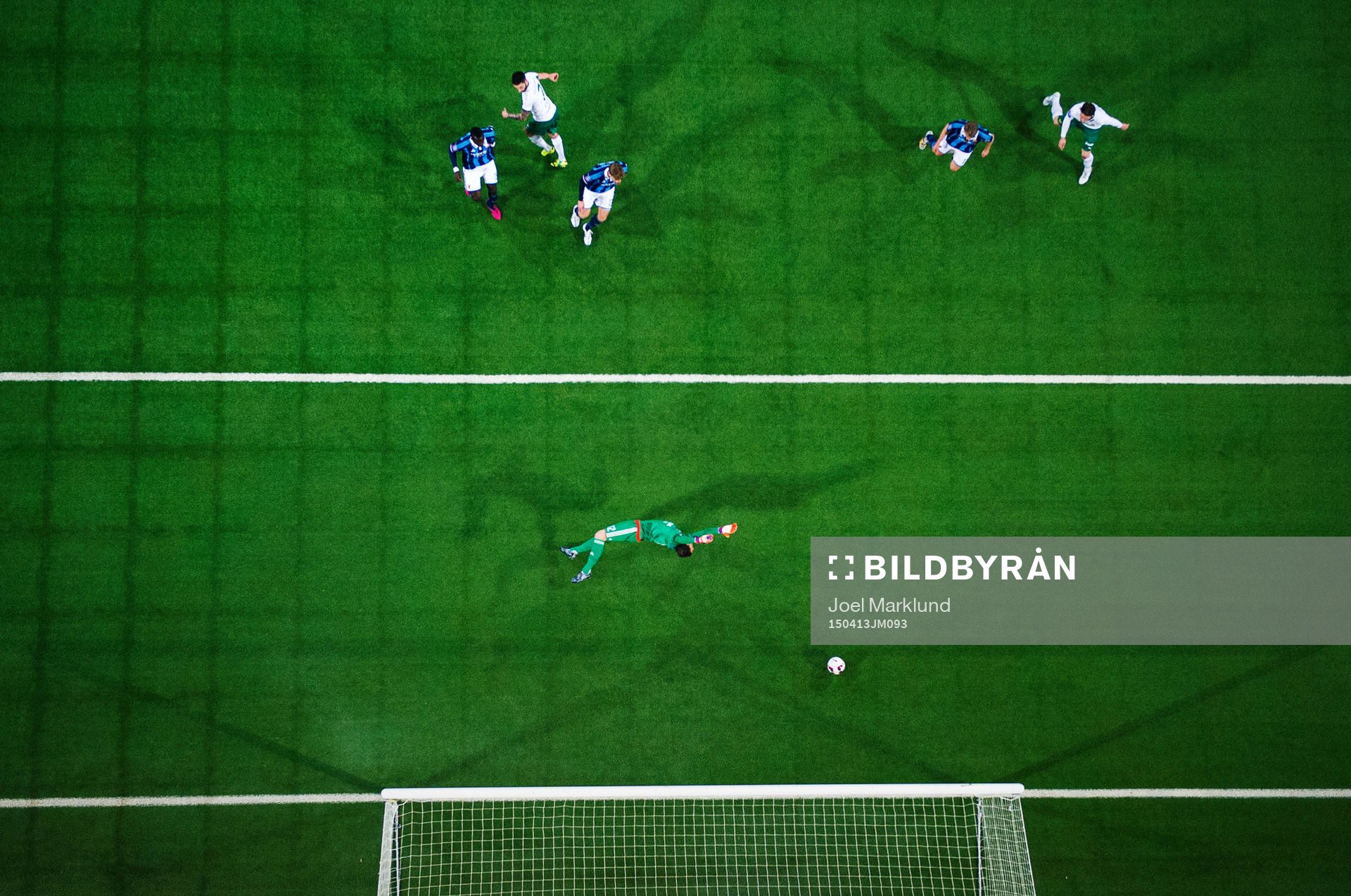 Hammarbys Nahir Besara klackar in 2-1 bakom Djurgårdens