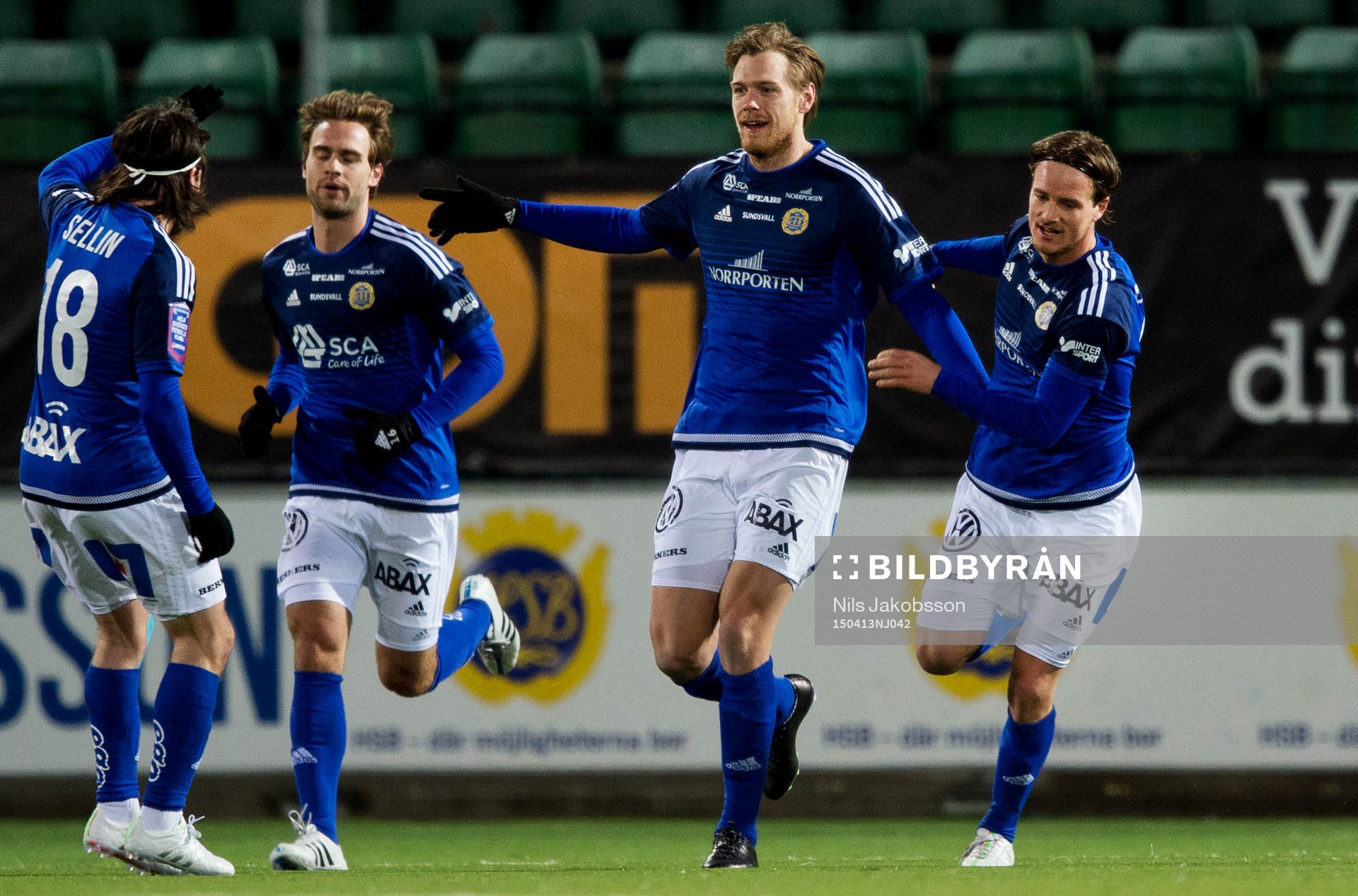 Sundsvalls Leo Englund jublar