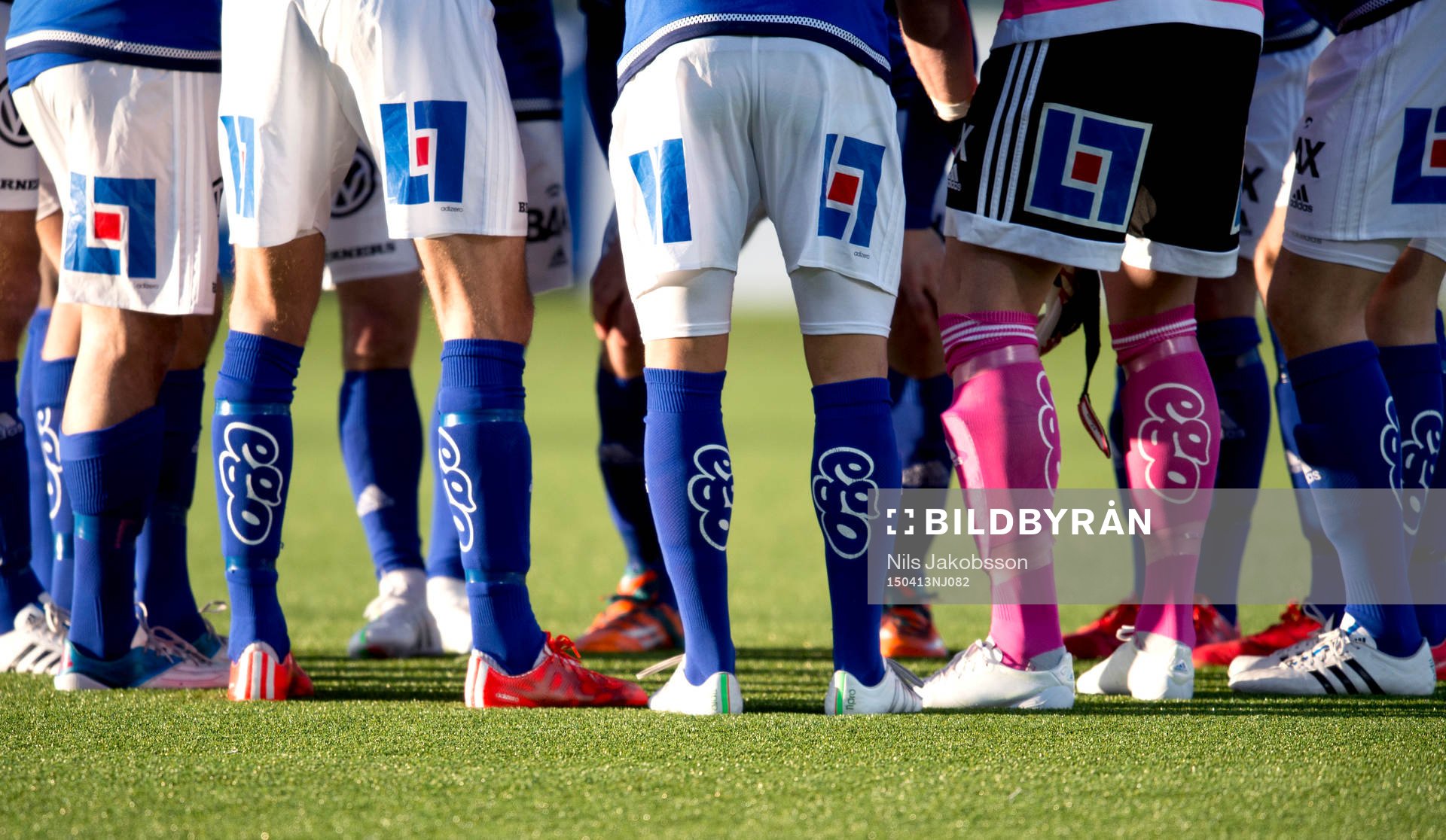 Sundsvalls lag samlar sig inför fotbollsmatchen i Allsvenskan mellan GIF Sundsvall och Häcken den 13 april 2015 i Sundsvall.