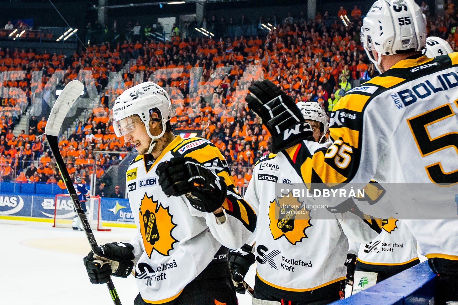 Skellefteås Kirill Kabanov firar
