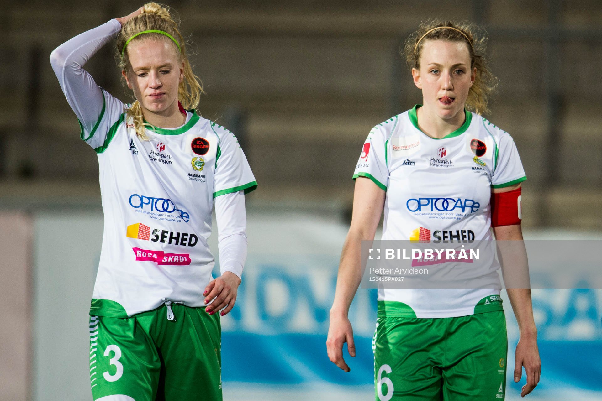 Hammarbys Alexandra Lindberg och Olga Ekblom deppar
