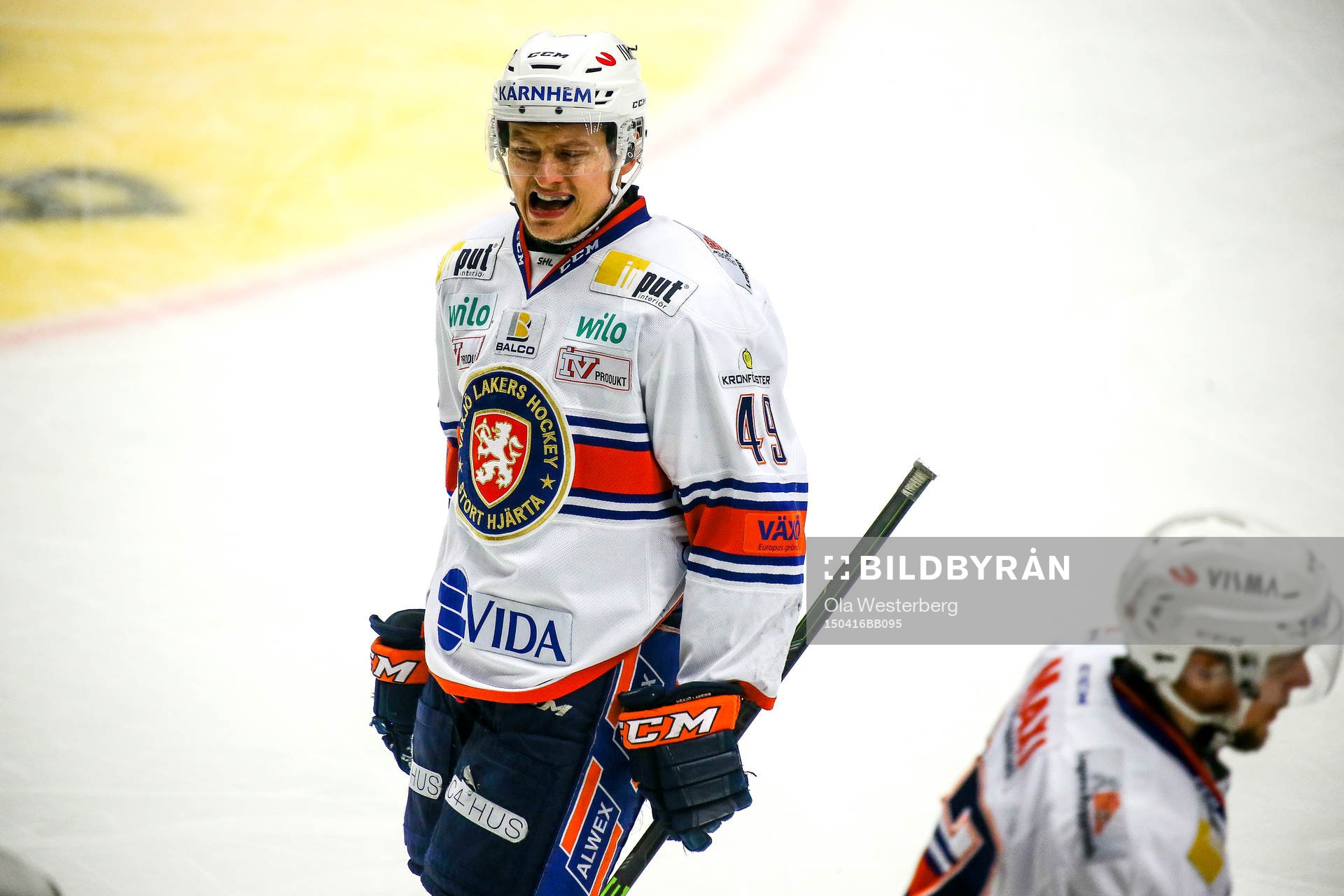 Växjös Rhett Rakhshani  gör 0-2 och jublar