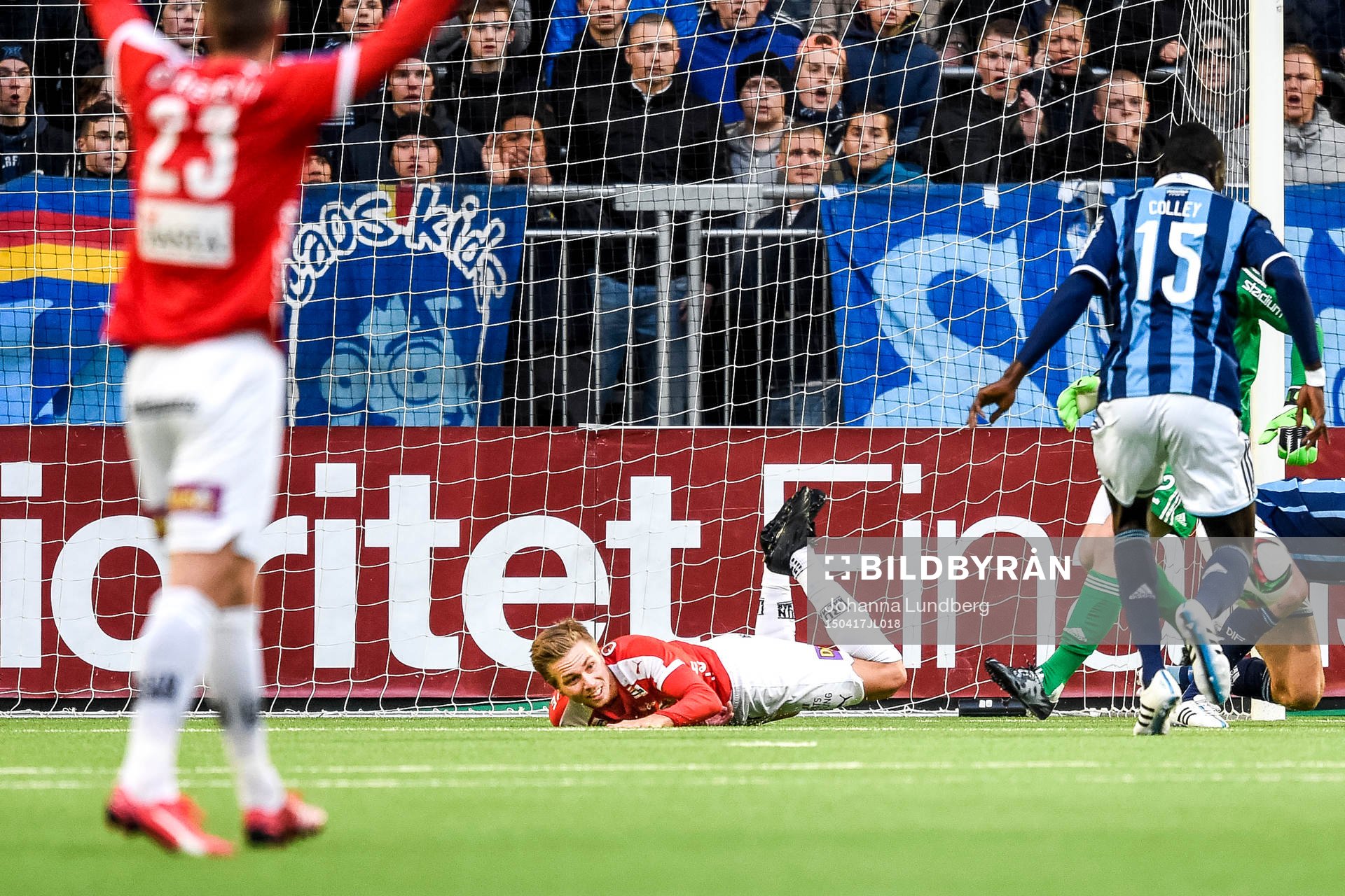 Kalmars Jonathan Ring faller i Djurgårdens straffområde