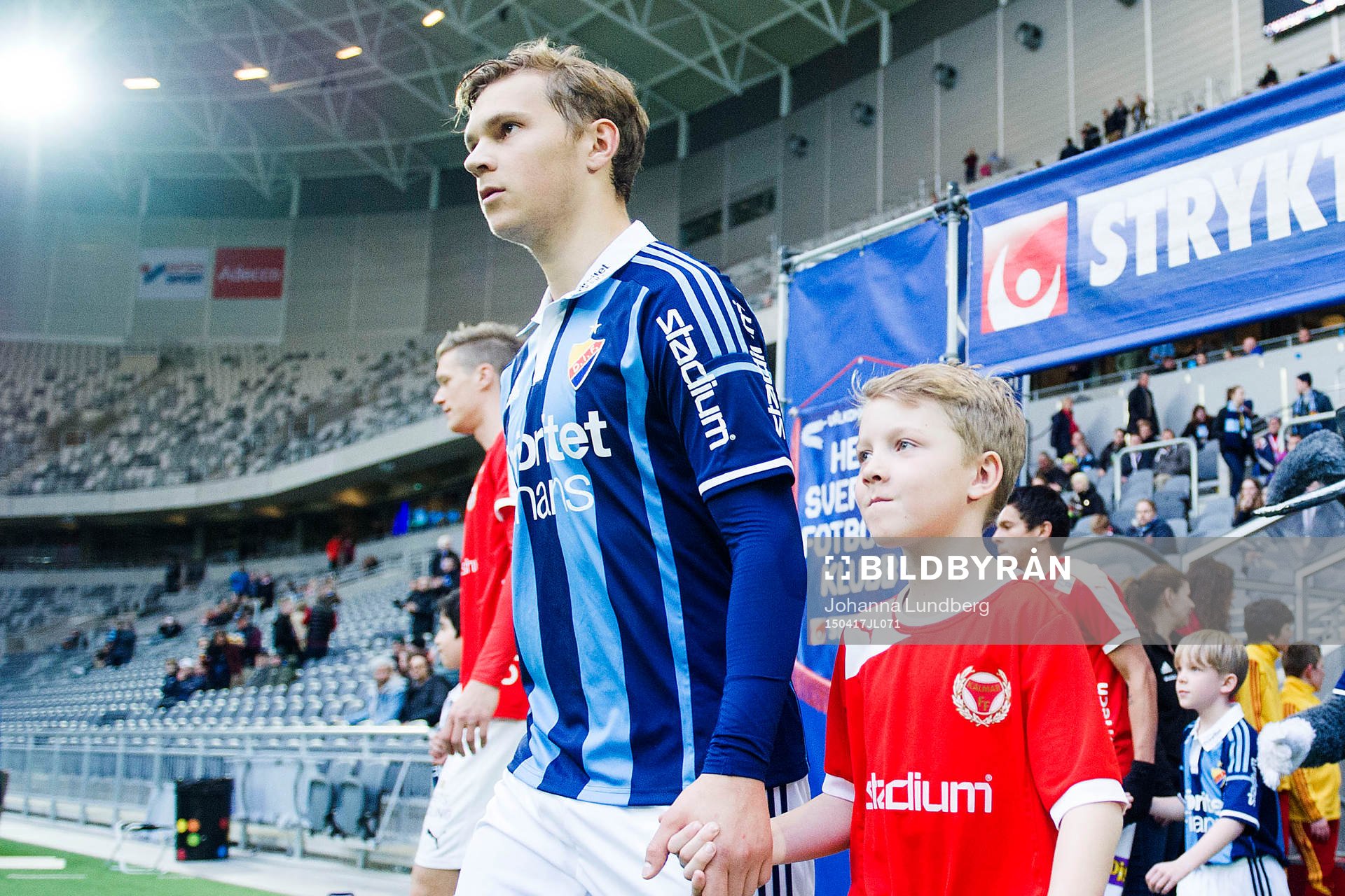 Djurgårdens Jesper Karlström inför fotbollsmatchen i Allsvenskan mellan Djurgården och Kalmar den 17 april 2015 i Stockholm.