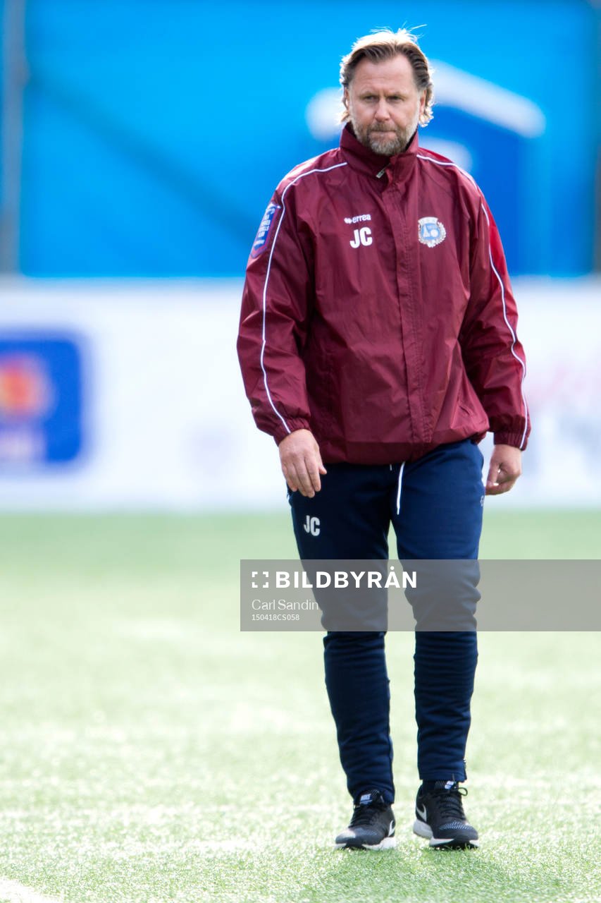 Utsiktens tränare Janne Carlsson